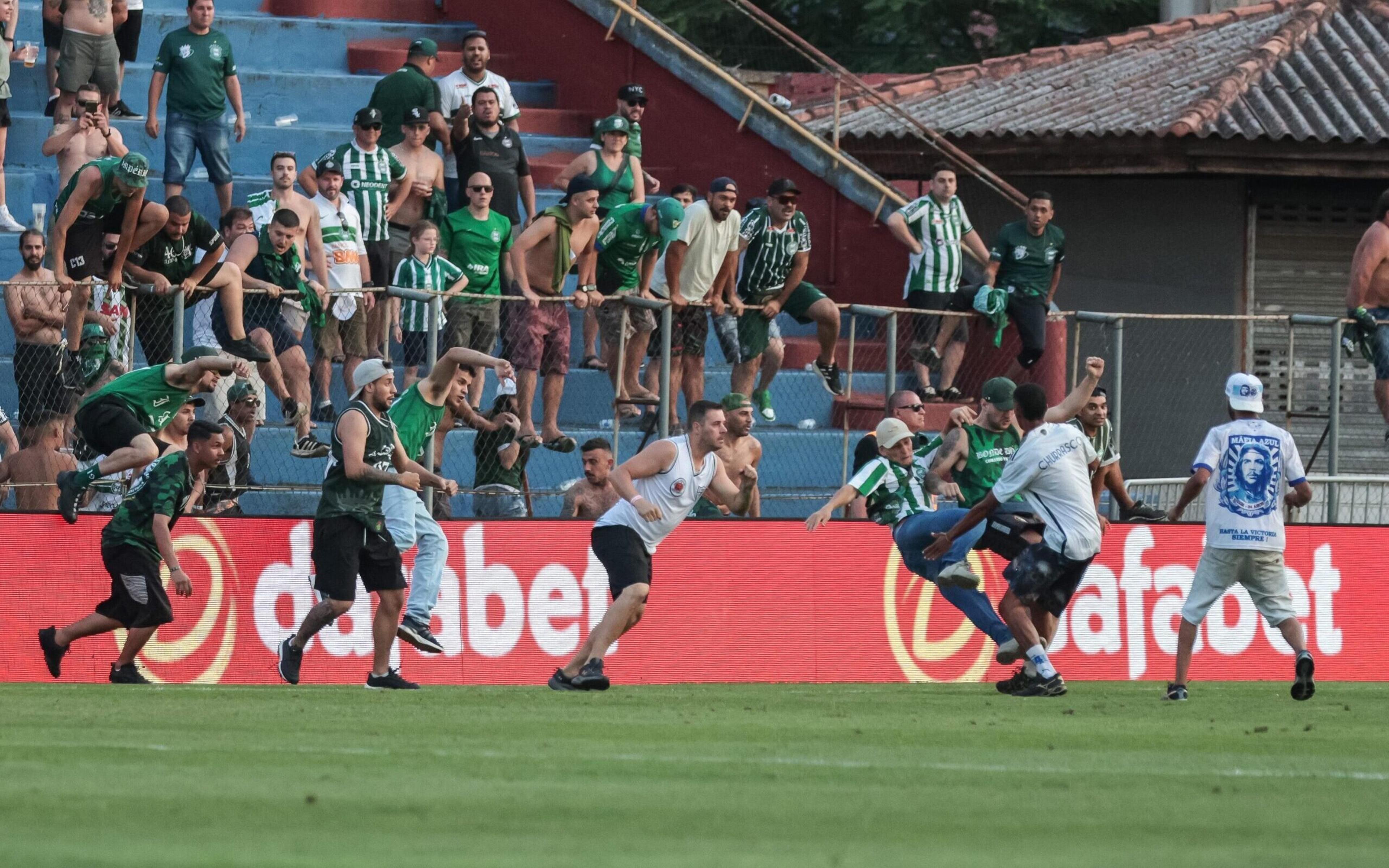 Cruzeiro é absolvido pelo STJD e terá torcida contra o Palmeiras