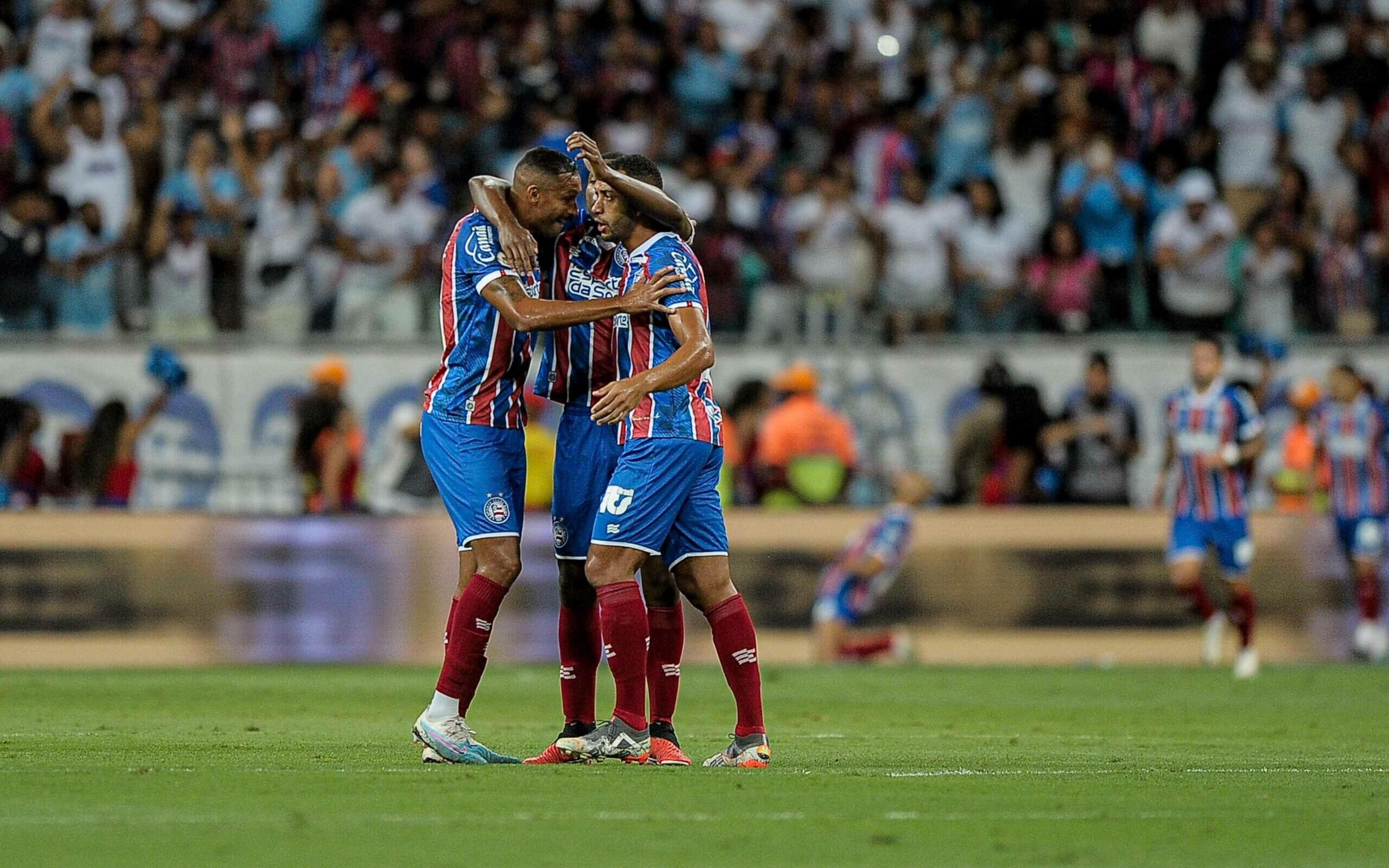 Thaciano vive noite histórica, Bahia vence o Atlético-MG e se salva do rebaixamento no Brasileirão