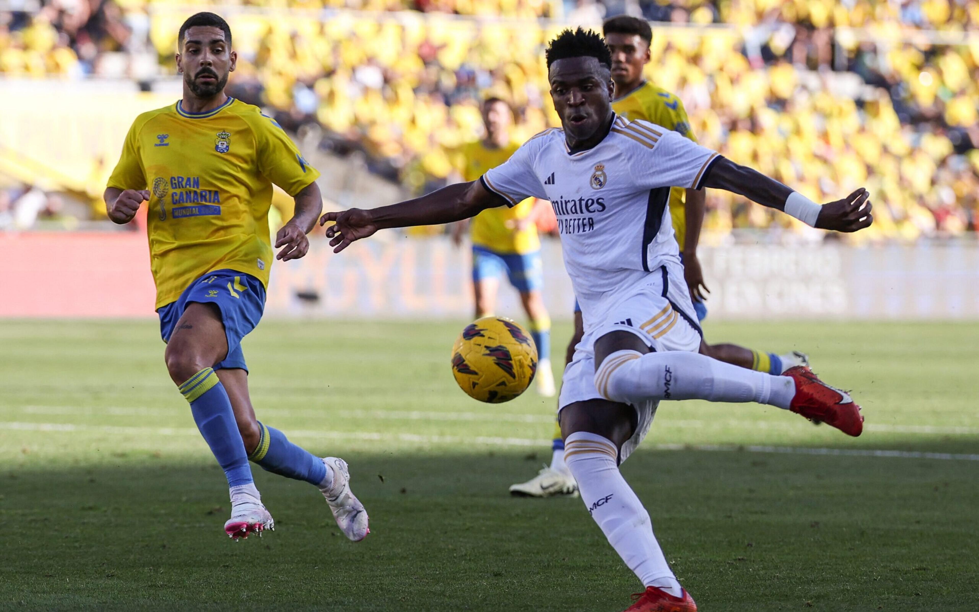 Com gol de Vini Jr, Real Madrid vira sobre Las Palmas e reassume a liderança de La Liga