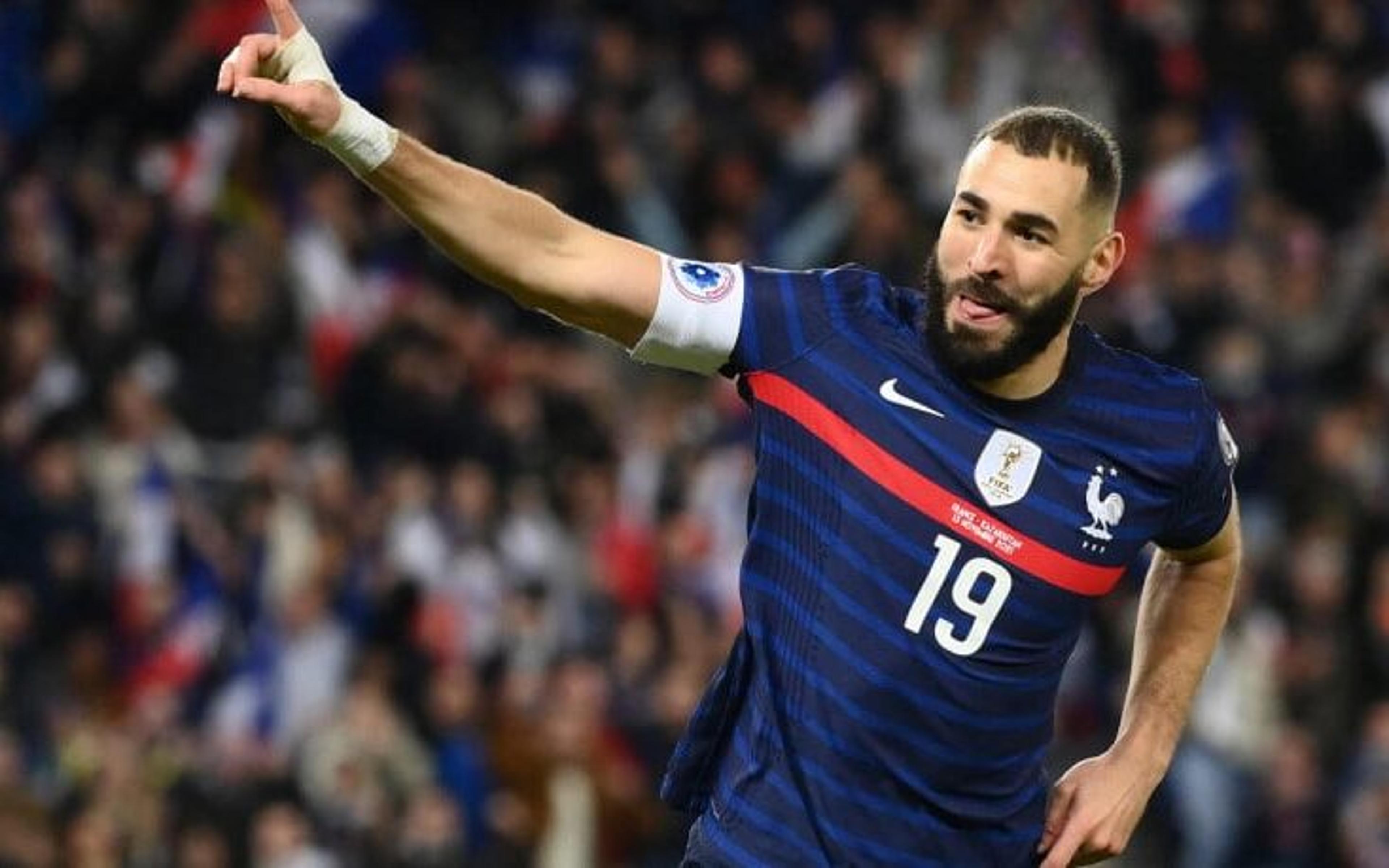 Lyon está interessado no retorno de Benzema ao clube, diz jornal