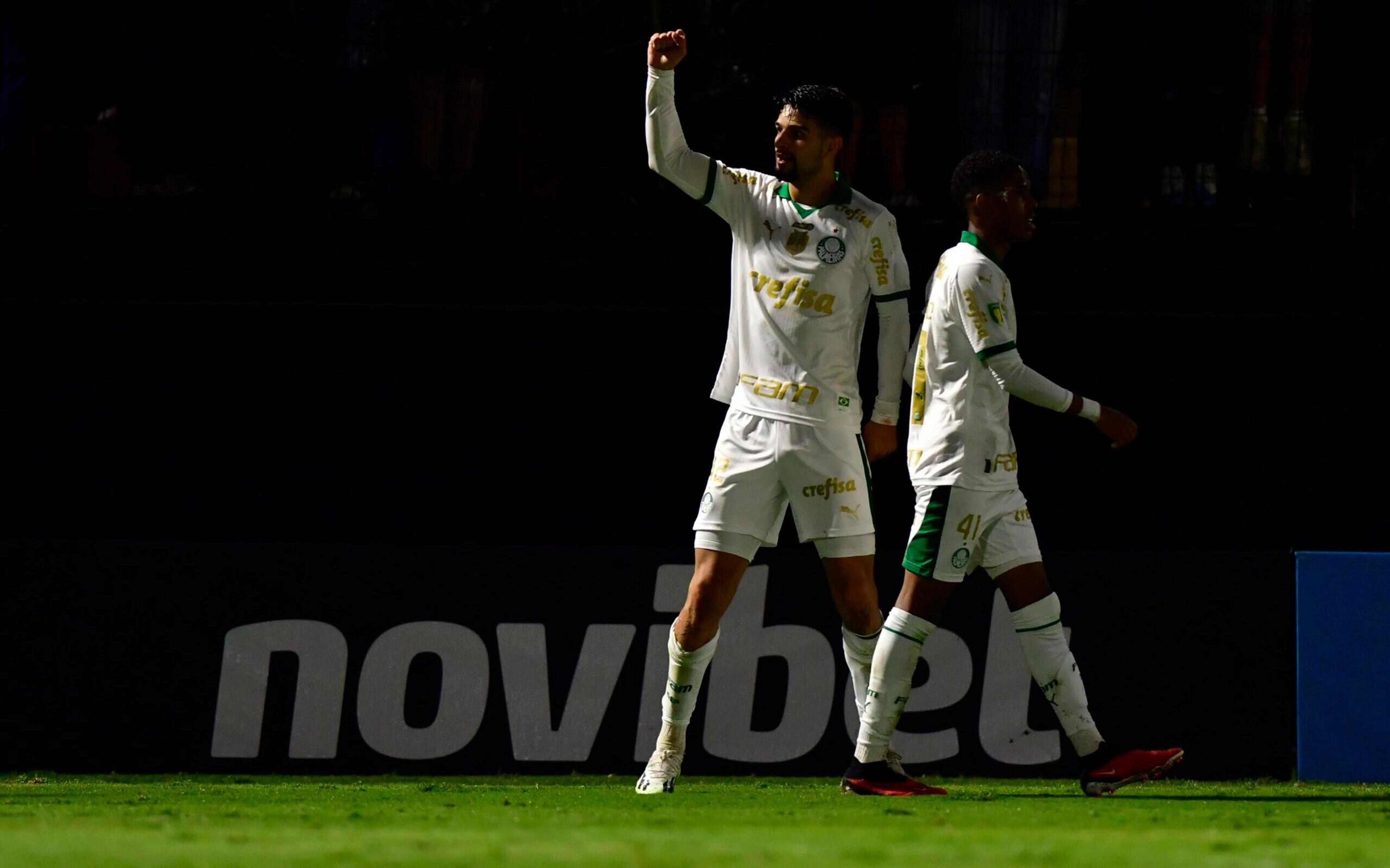 Palmeiras vence o Bragantino e dispara na liderança do grupo no Campeonato Paulista