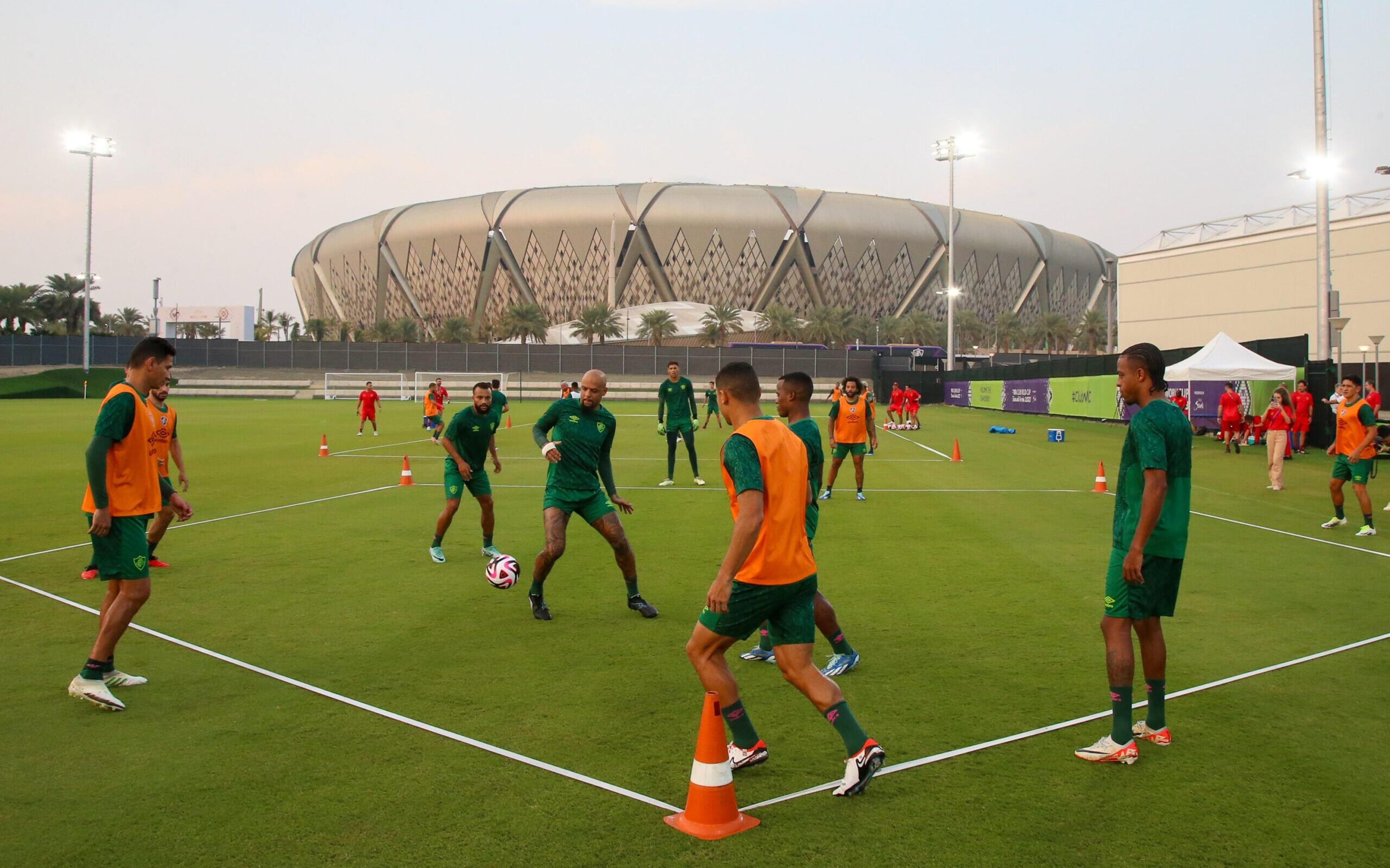 Elenco principal do Fluminense tem programação com treinos em horários integrais para ‘correr contra o tempo’