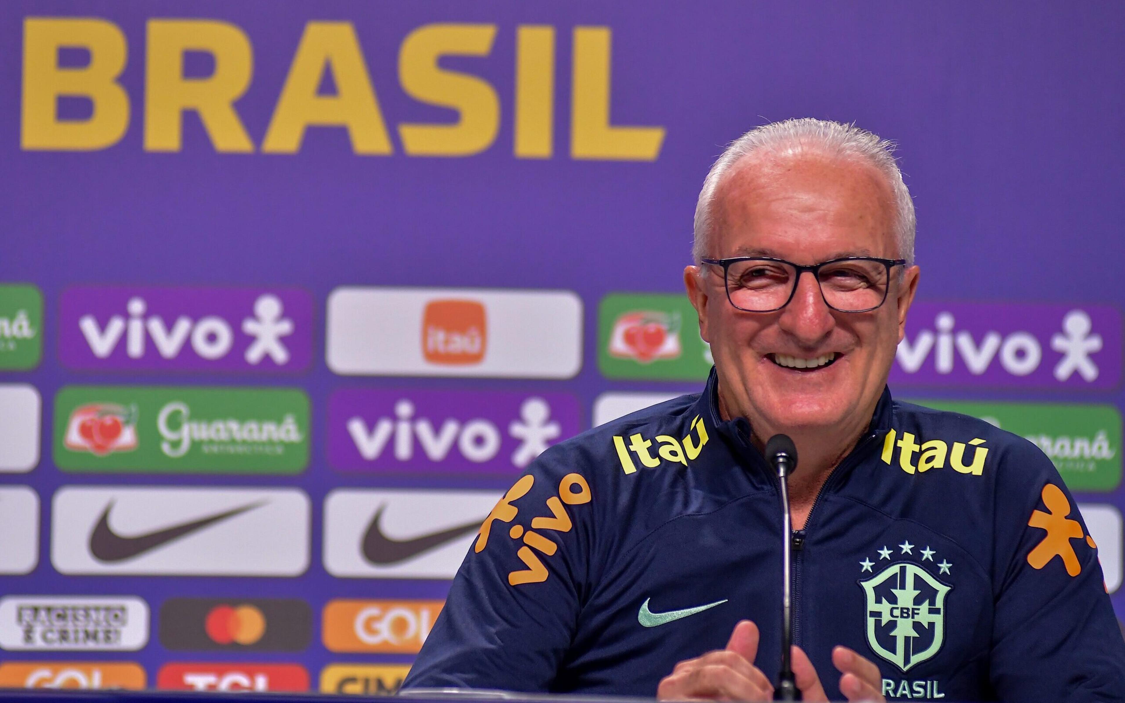 Técnico da Seleção Brasileira, Dorival fala em resgate do torcedor e comenta futuro de craque: ‘Aprender a jogar sem’