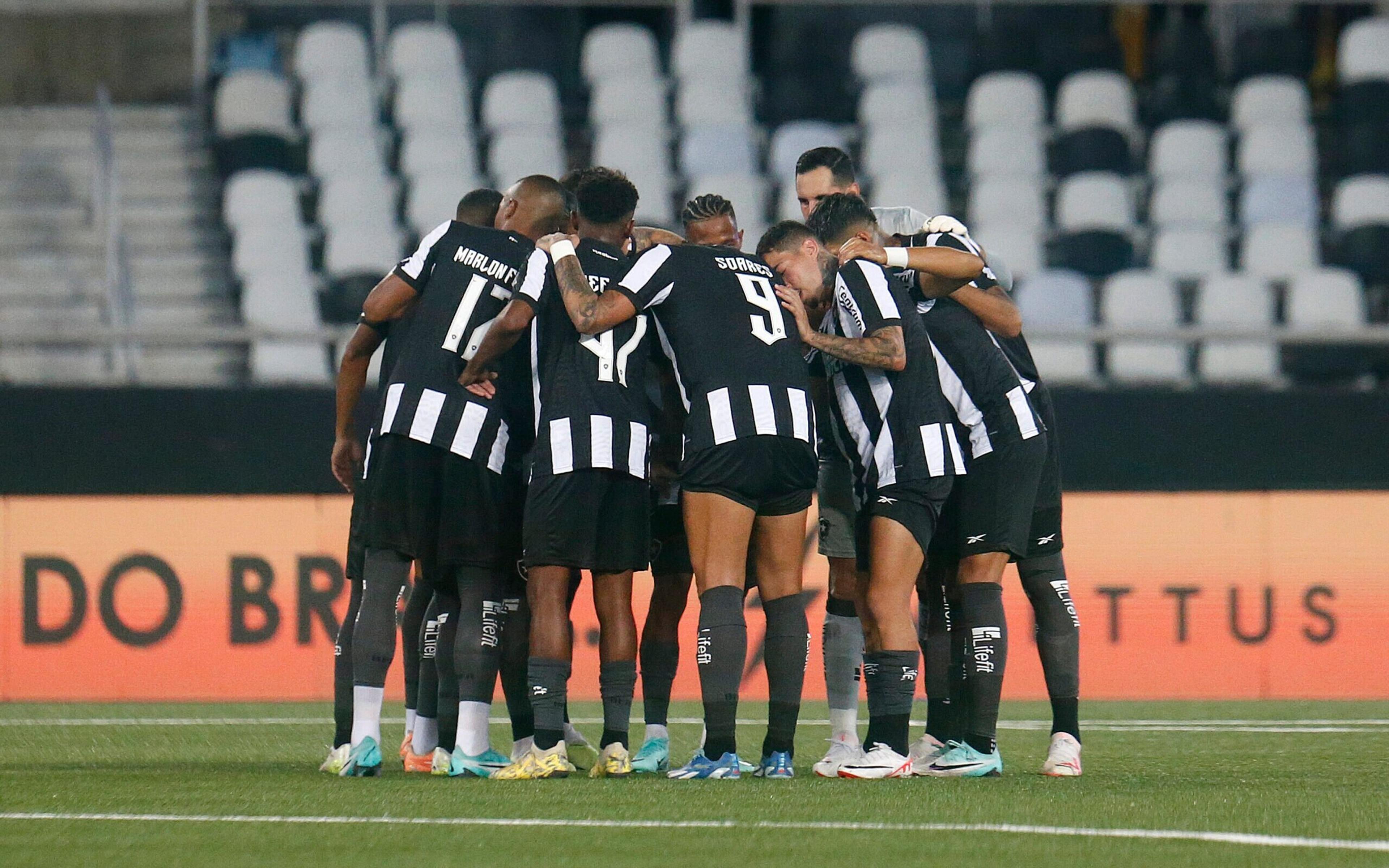 Ainda em ritmo de pré-temporada, Botafogo testa opções e roda a equipe para enfrentar o Bangu