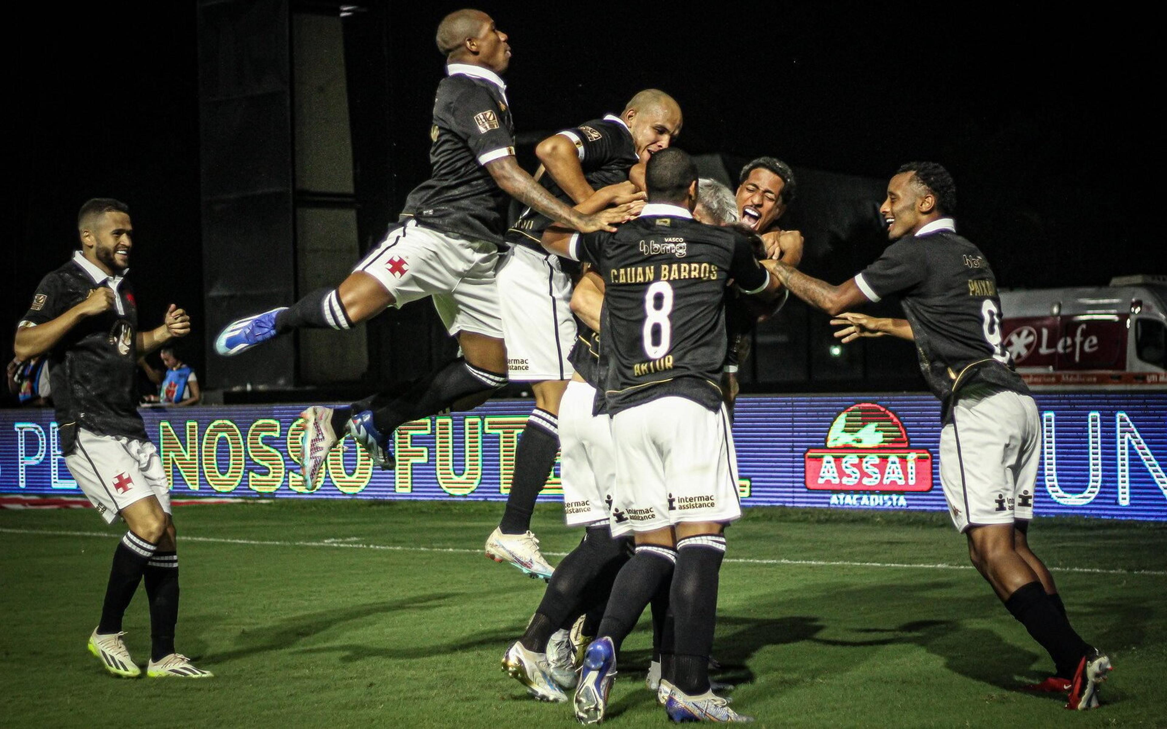 Com retorno do elenco principal do Vasco, cinco jogadores passam a treinar separado