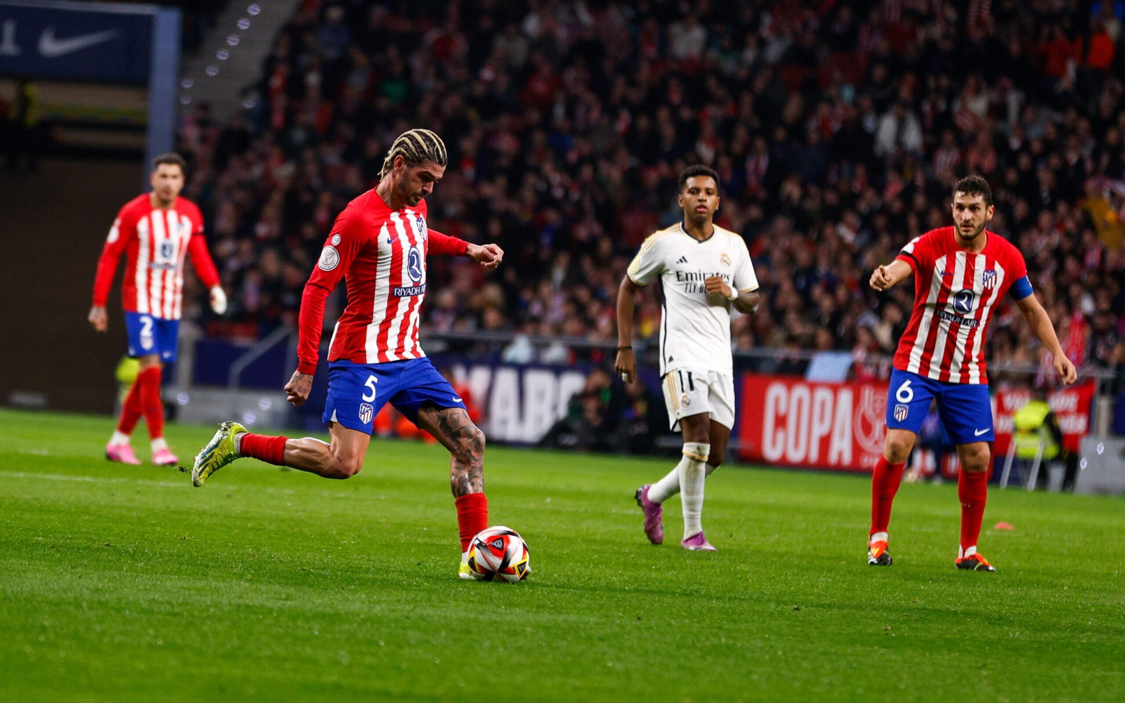 Na prorrogação, Atlético vence o Real Madrid e vai às quartas da Copa do Rei