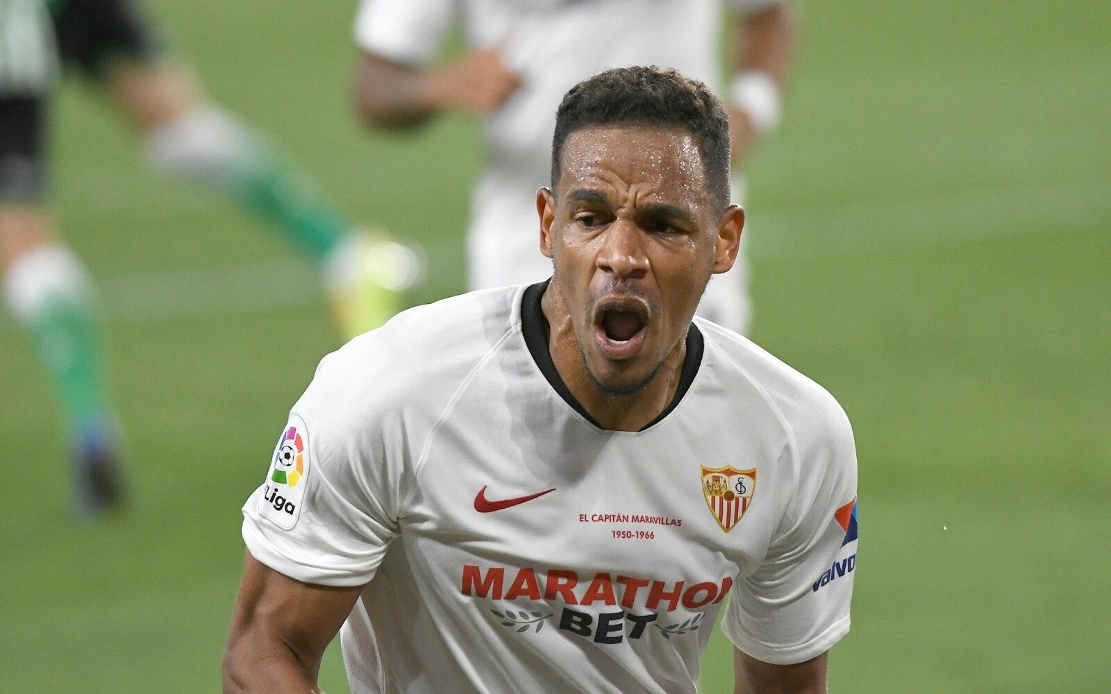 Fernando se despede do Sevilla e se aproxima de acerto com o Internacional