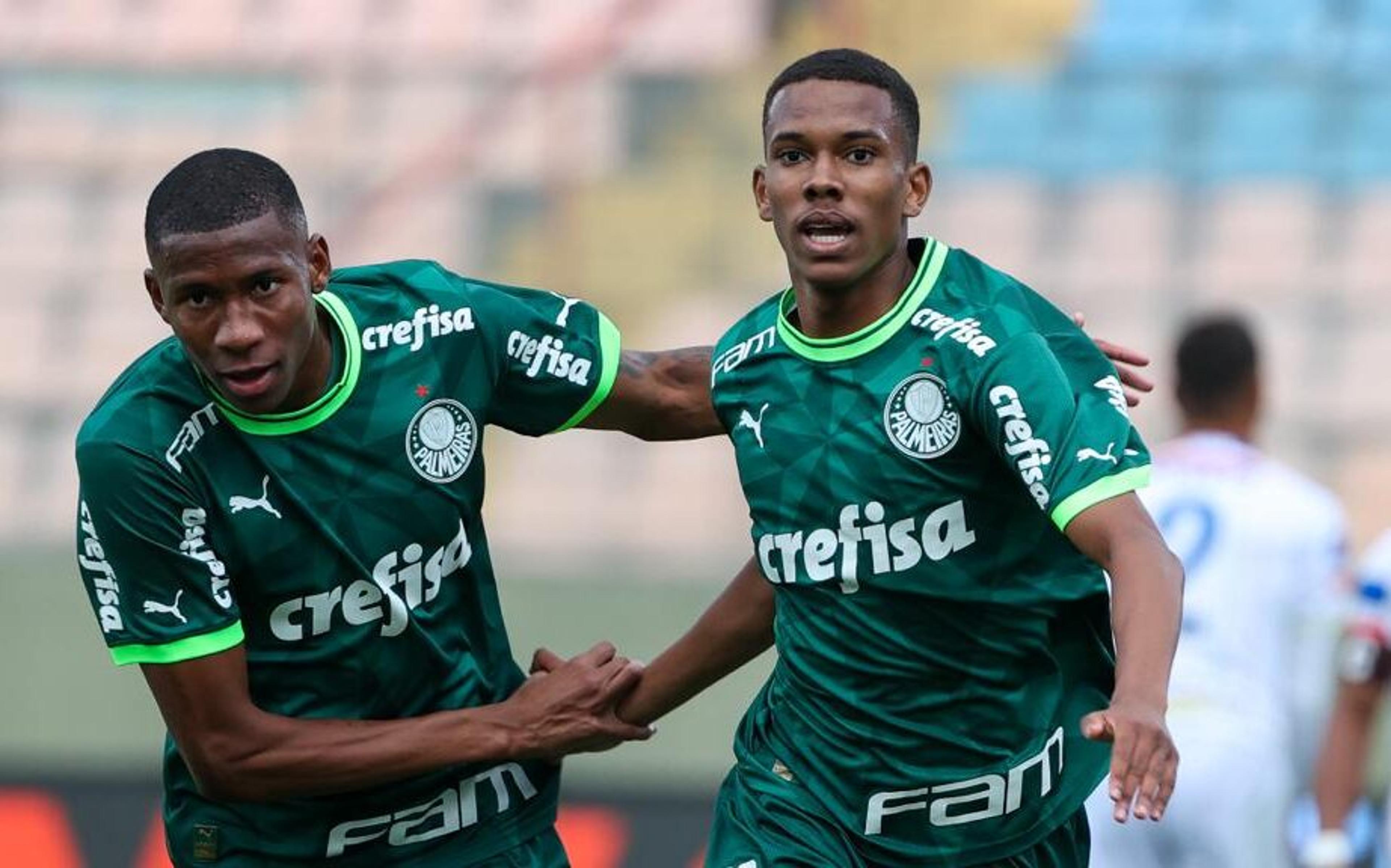 Com show de Estêvão, Palmeiras atropela Queimadense em estreia pela Copinha