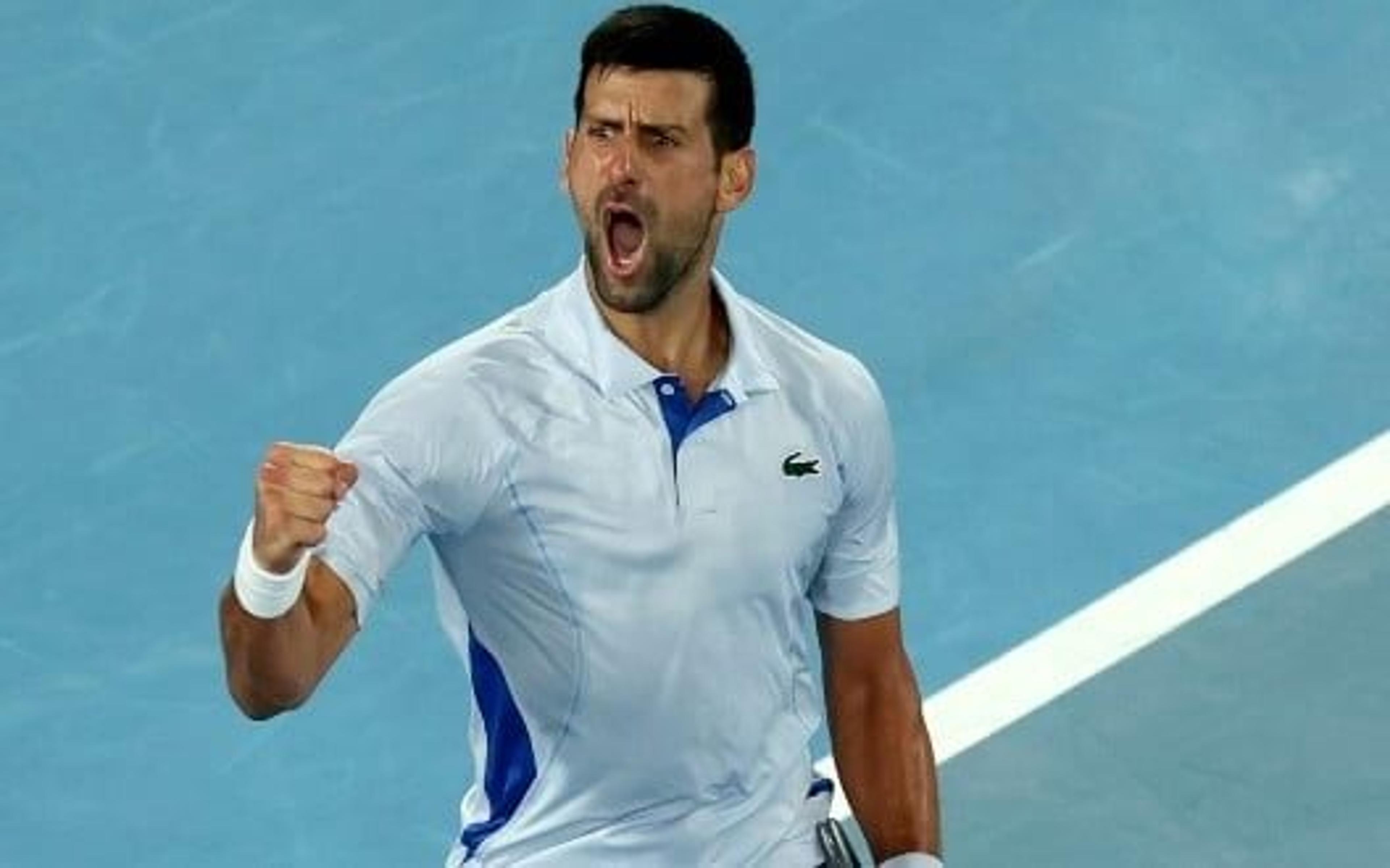 Djokovic em quadra: veja horário e onde assistir às semifinais do Australian Open