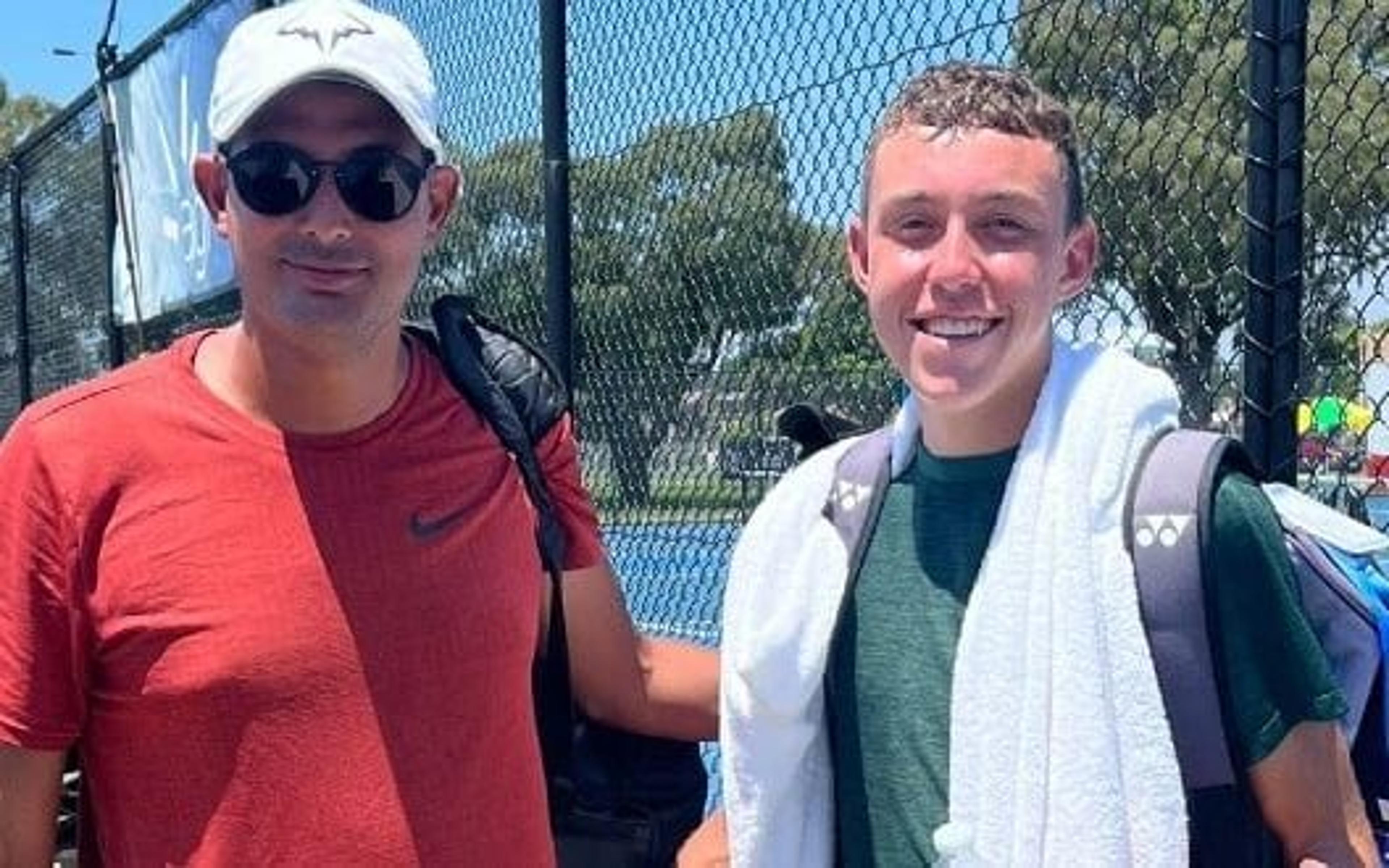 Enzo Kohlmann salva três match points e vai às oitavas em Traralgon