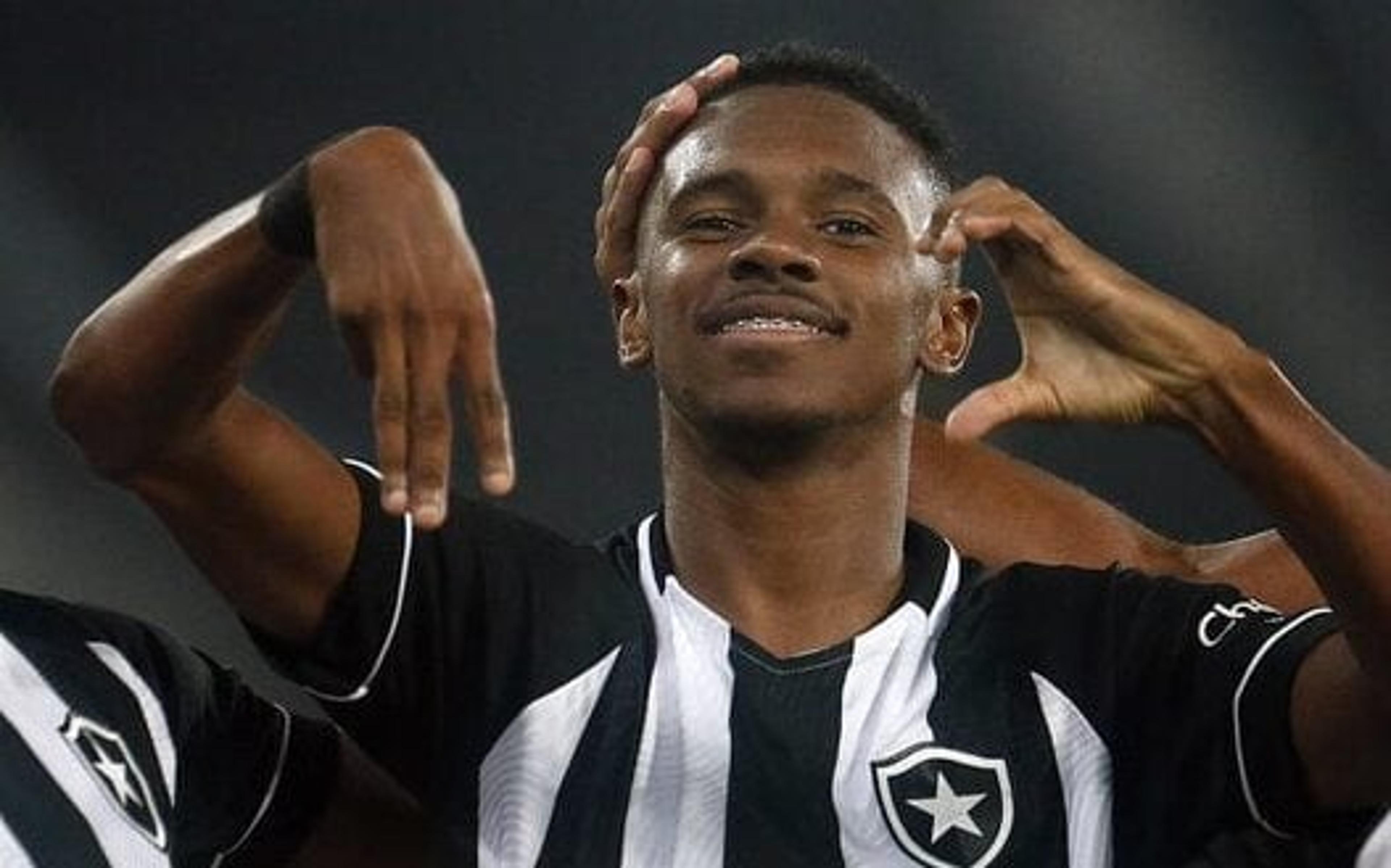 ‘O bom filho a casa torna’: Jeffinho é anunciado como novo reforço do Botafogo