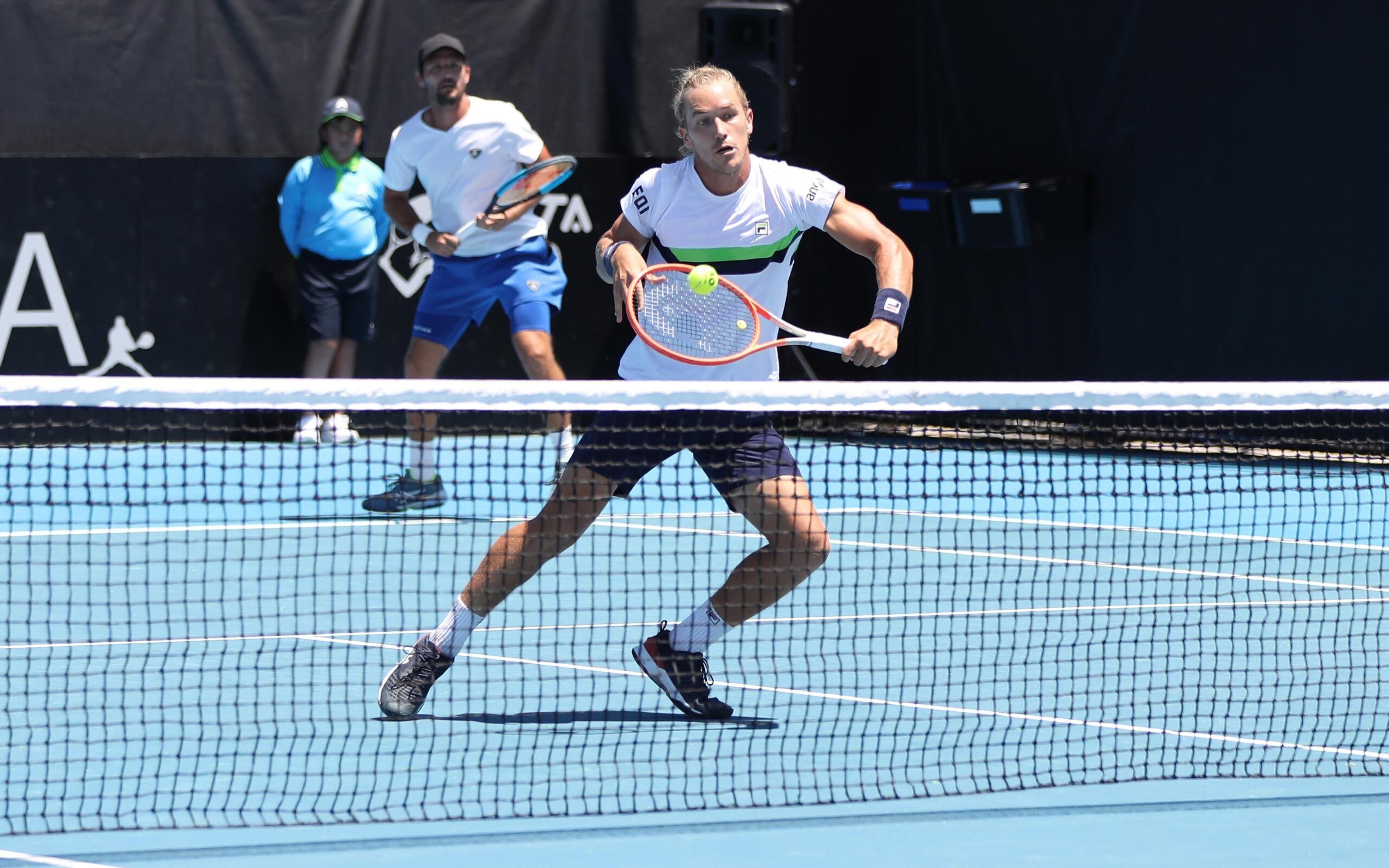 Rafael Matos destaca entrosamento após bater dupla favorita e alcançar as quartas no ATP de Adelaide