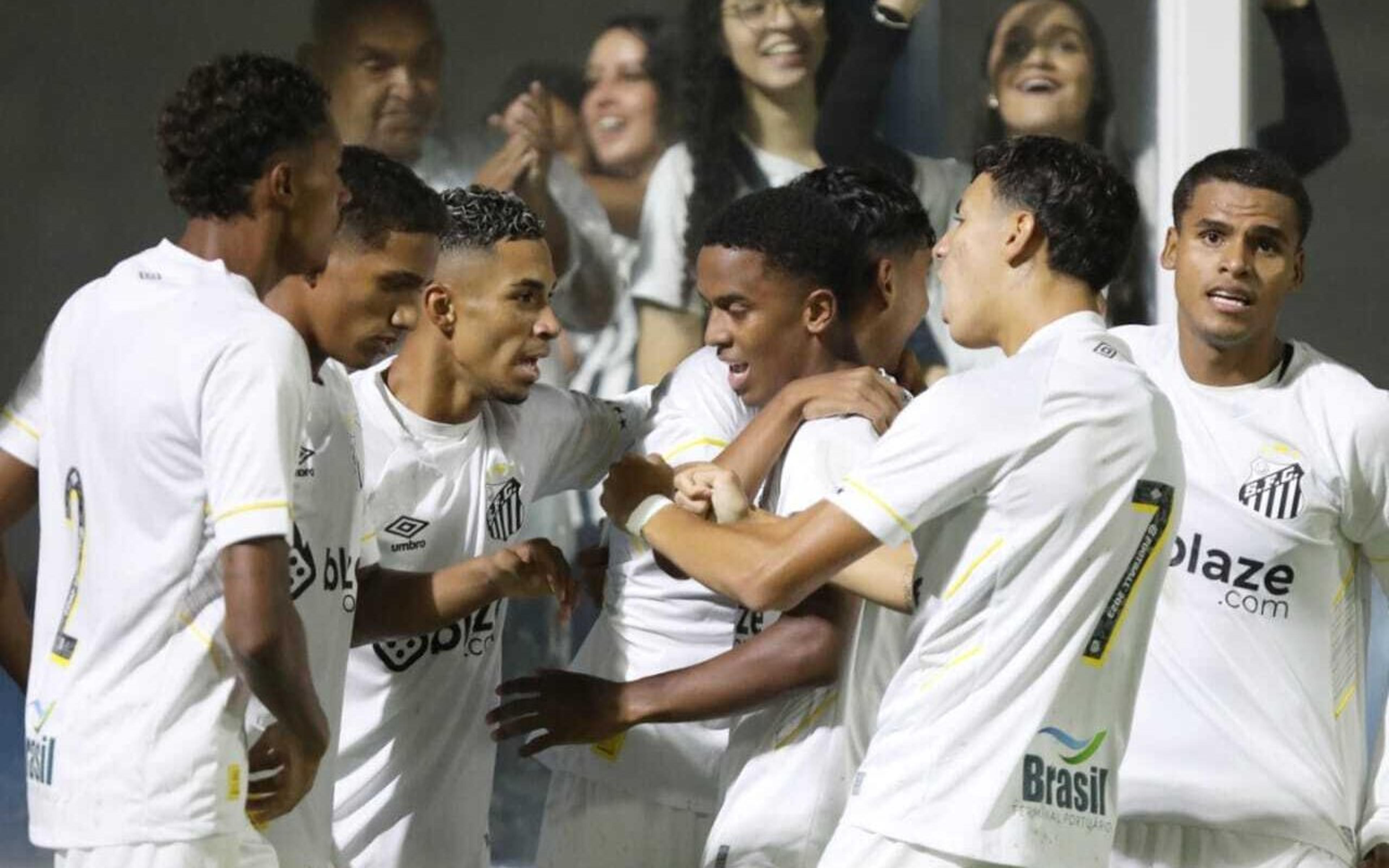 Santos goleia o São Bernardo e se classifica para próxima etapa da Copinha