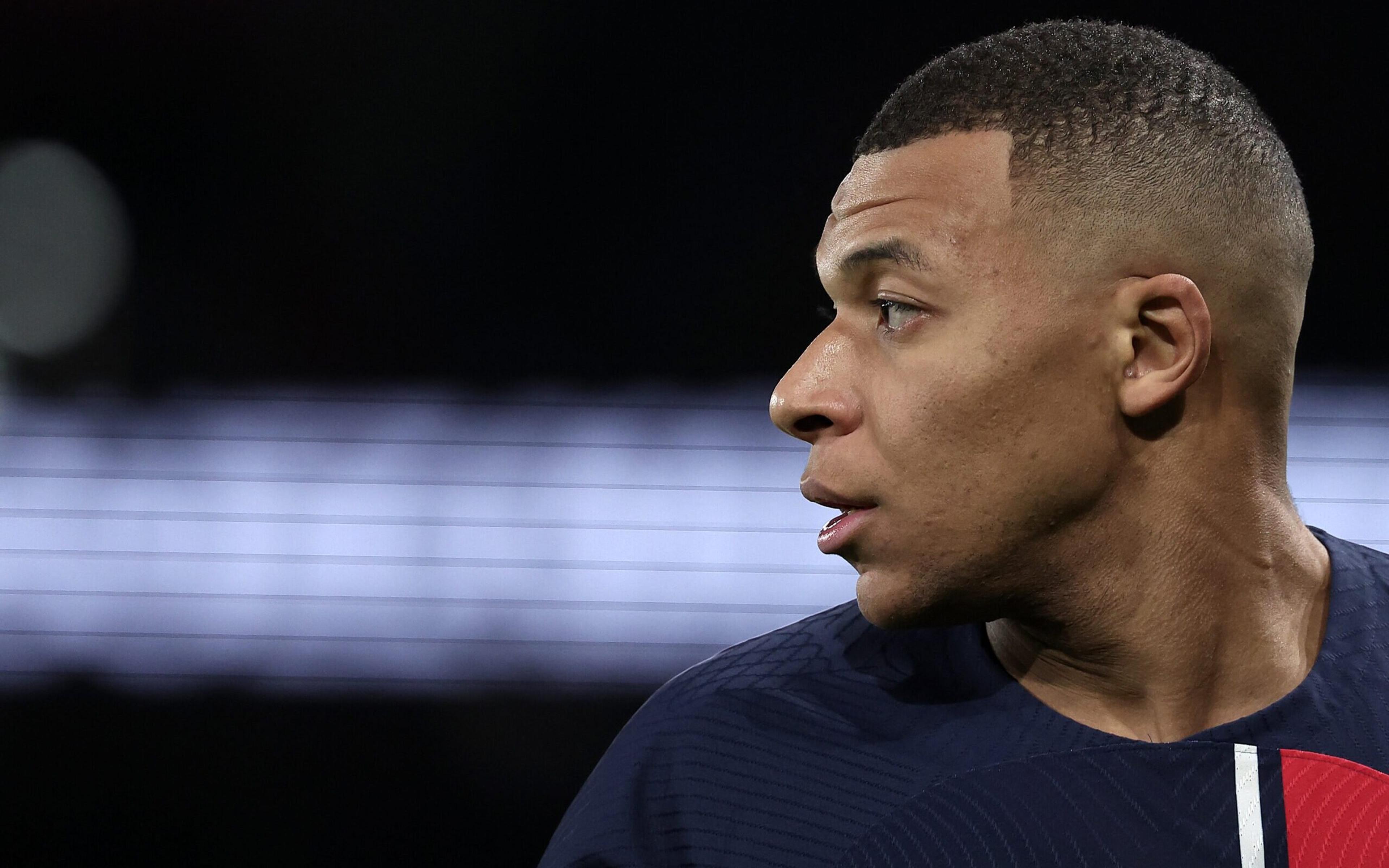 Saída de Mbappé do PSG pode causar prejuízo milionário ao futebol francês; entenda