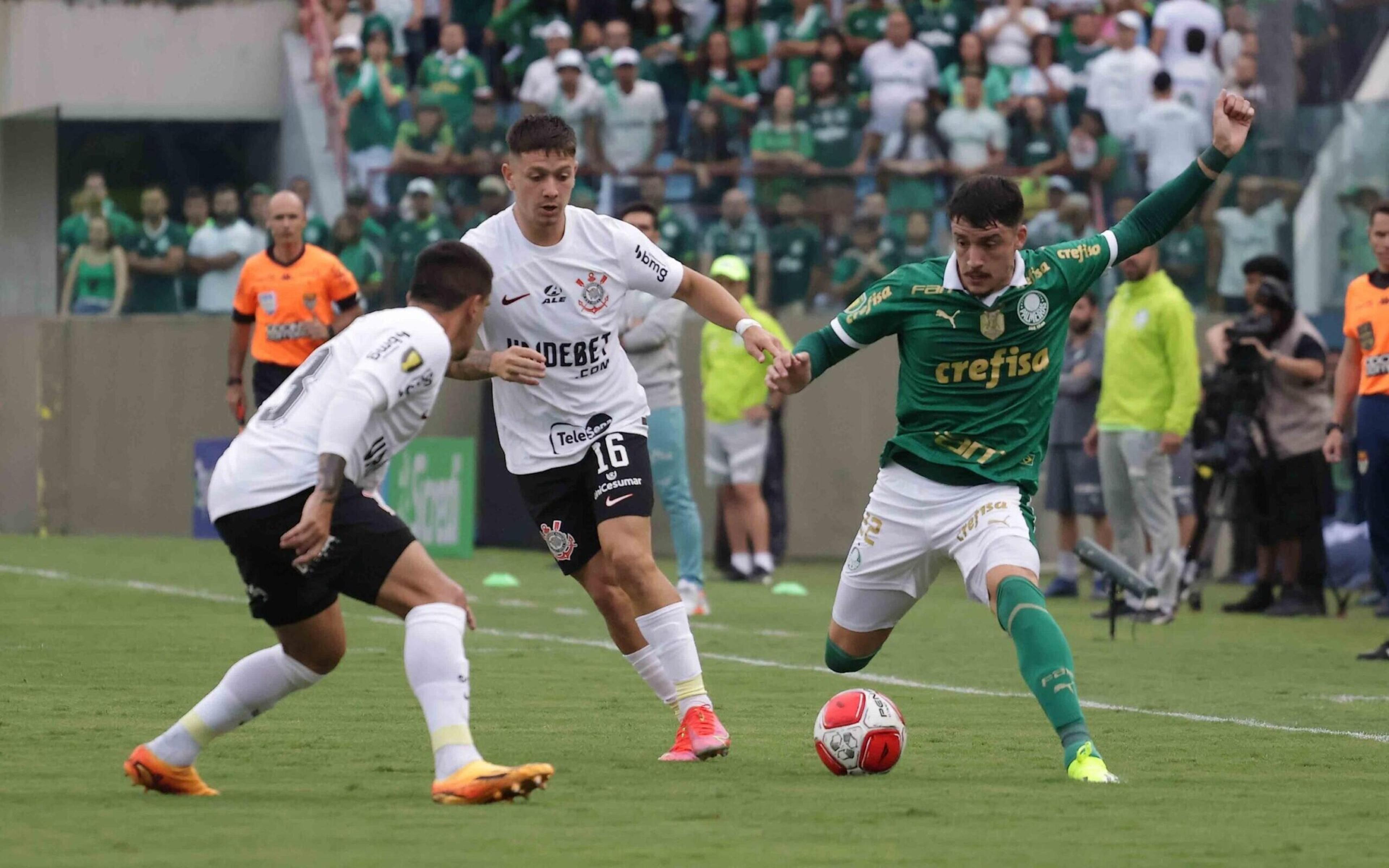 Em situações opostas, Palmeiras e Corinthians podem ‘se ajudar’ em rodada do Paulista