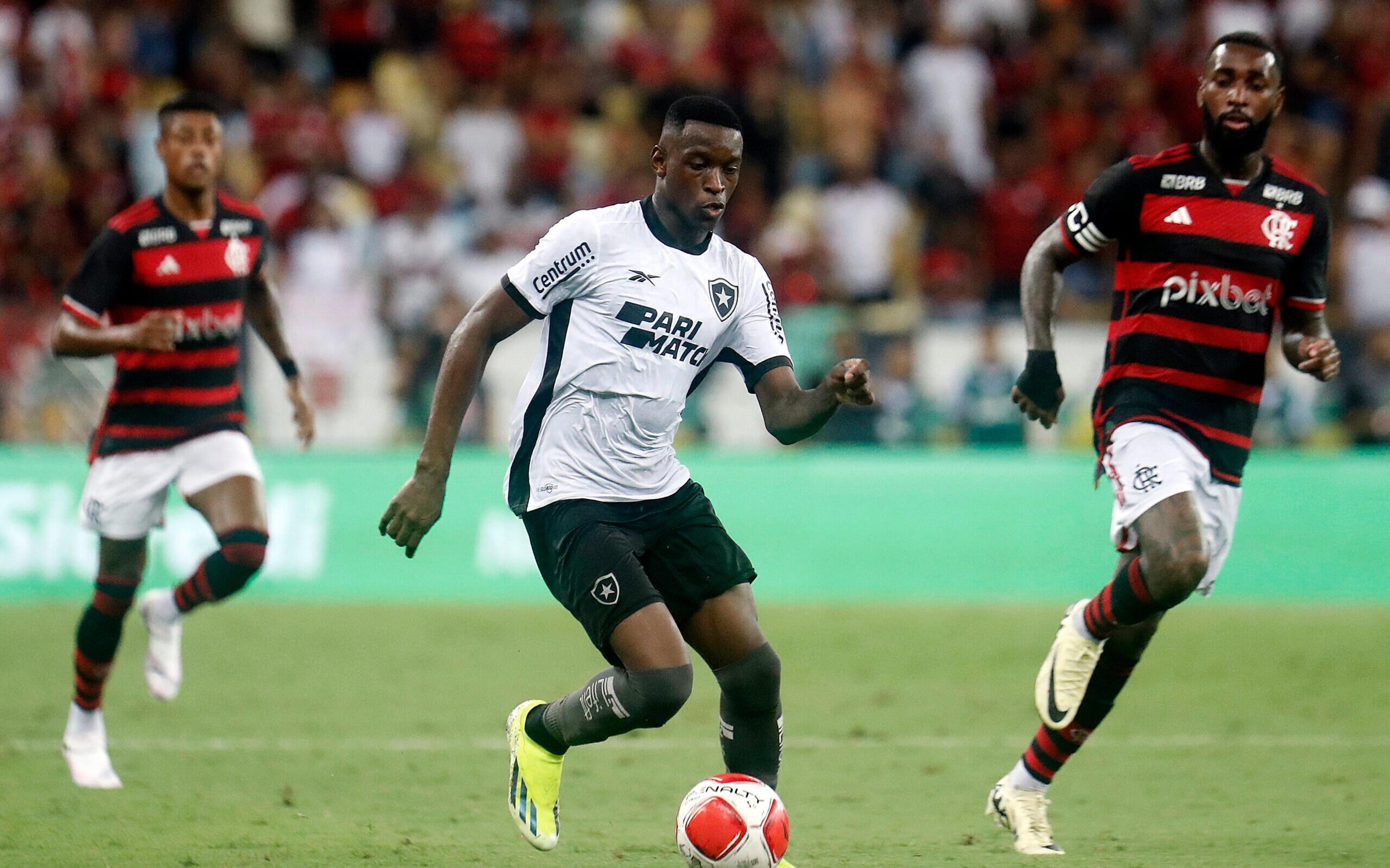 Contratação mais cara do futebol brasileiro, Luiz Henrique sofre lesão em partida do Botafogo