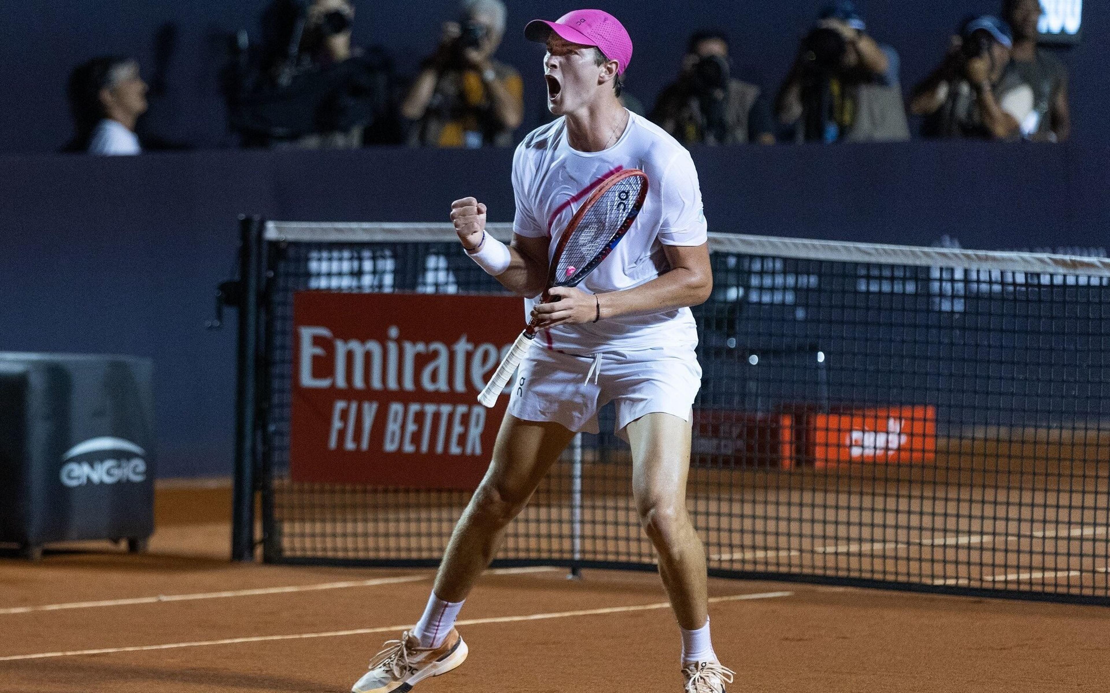 Tenistas brasileiros garantem premiação milionária no Rio Open; veja valores