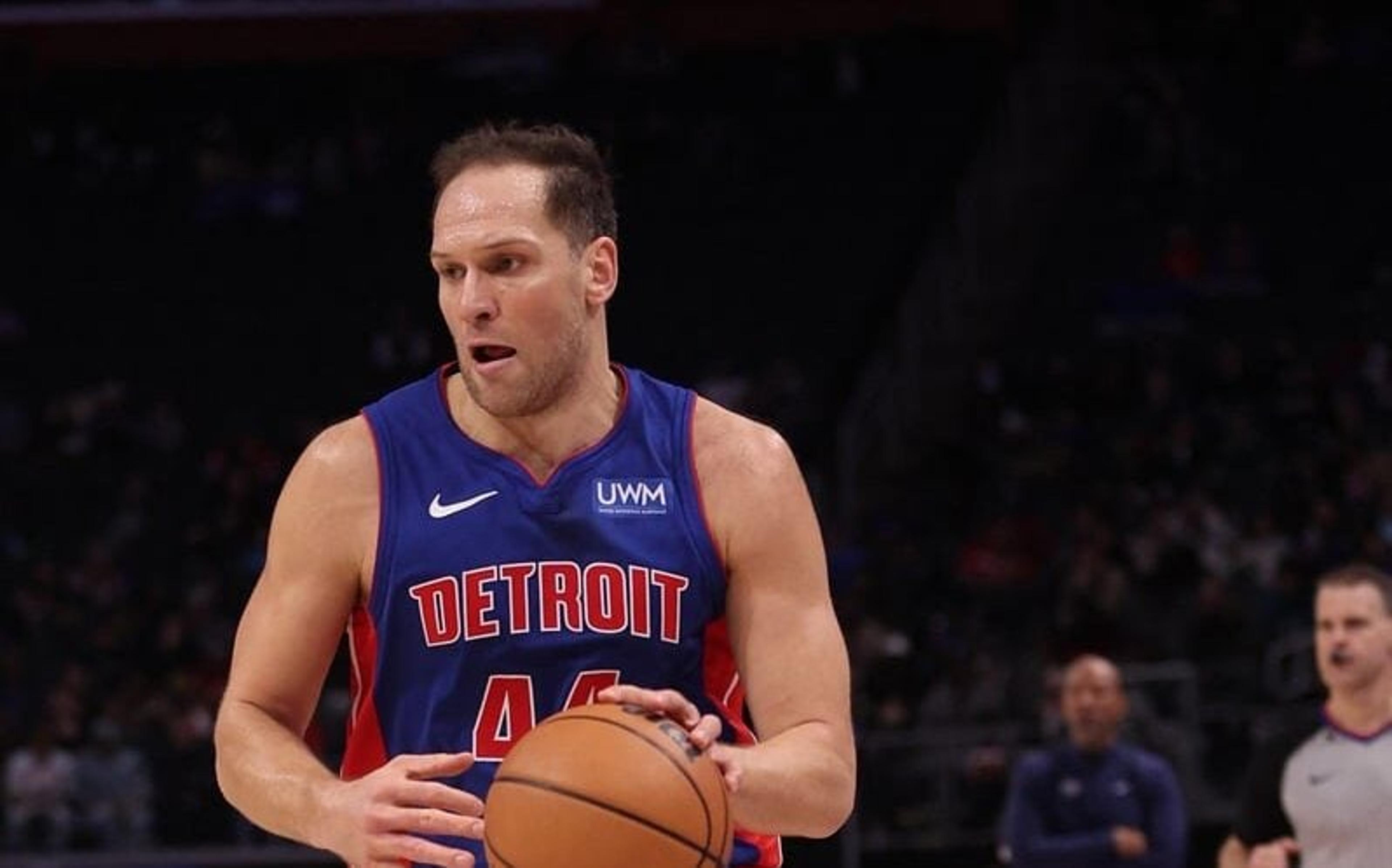 Knicks faz troca envolvendo Bojan Bogdanovic