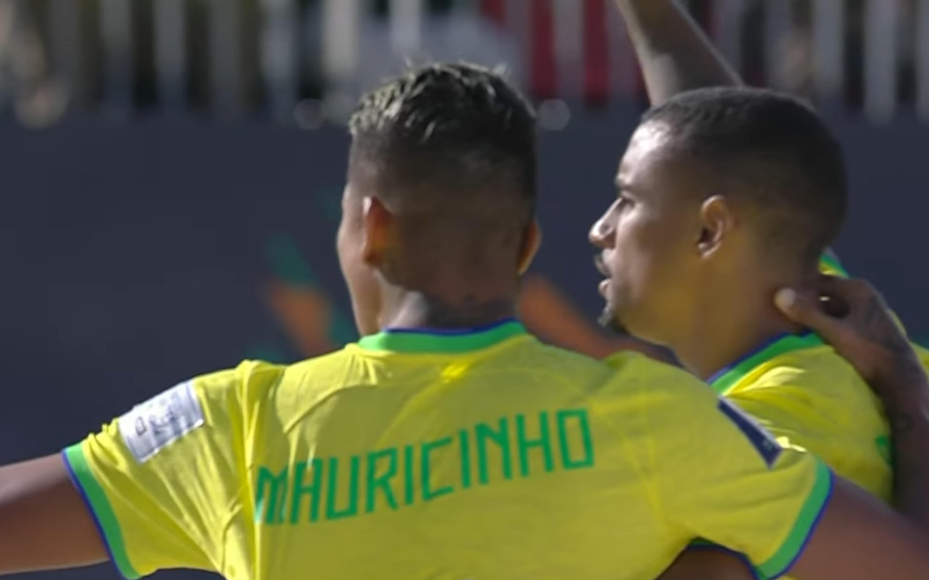 Maior campeão, Brasil volta à semifinal da Copa do Mundo de Futebol de Areia após duas edições