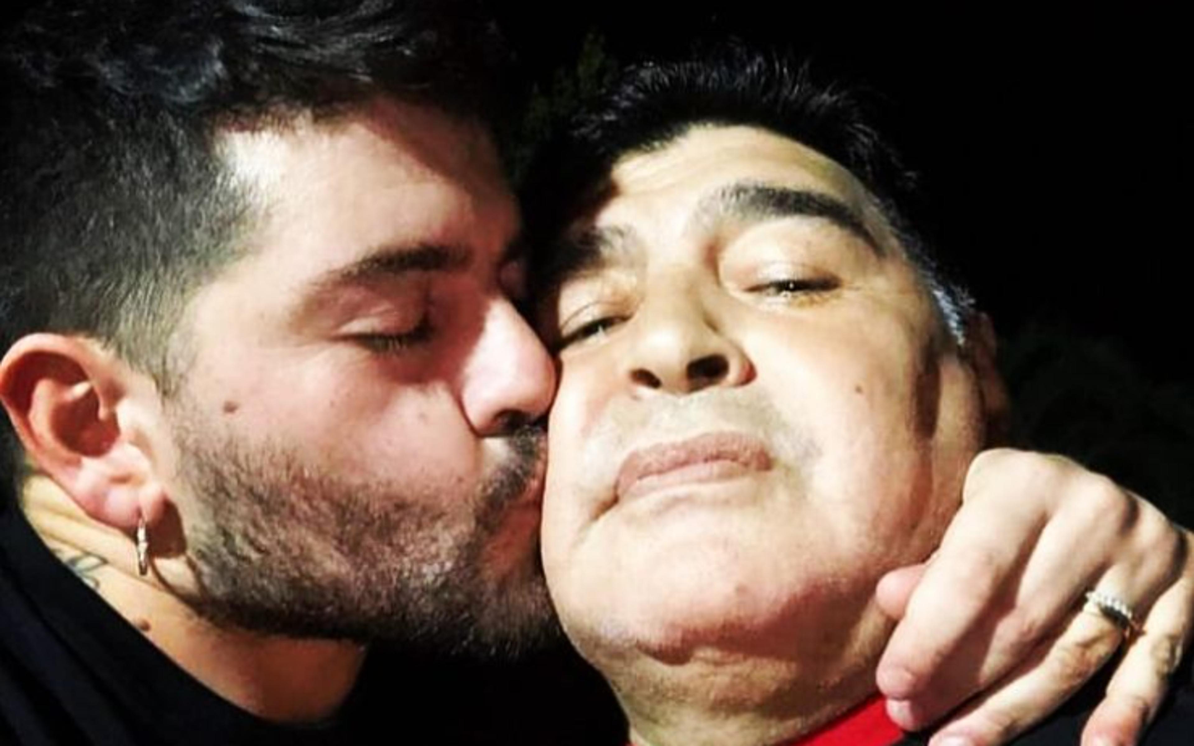 Napoli x Barcelona: filho de Maradona afirma qual seria a torcida do pai na Champions se estivesse vivo