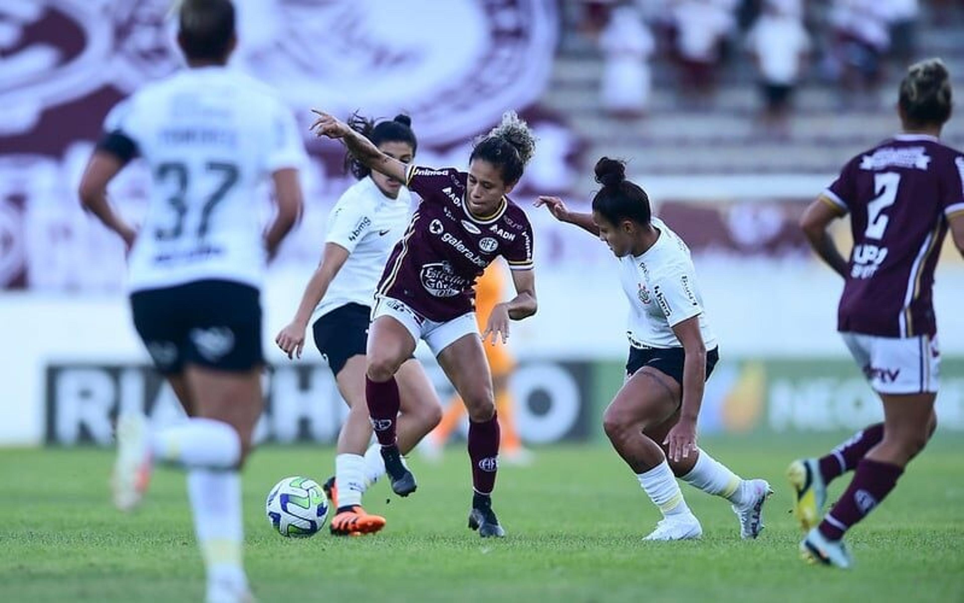 Corinthians x Ferroviária: onde assistir, horário e escalações do jogo pela Supercopa Feminina