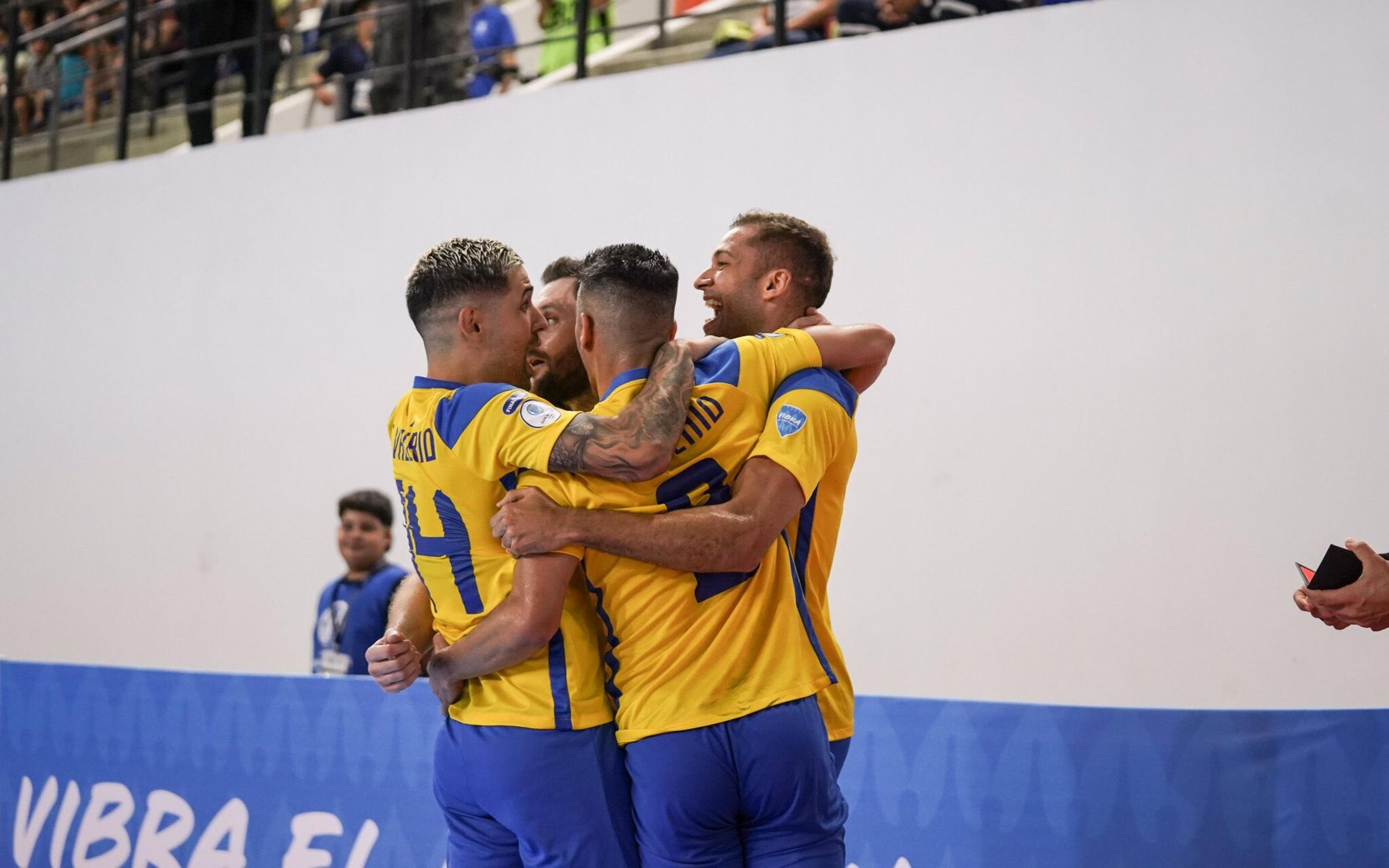 Em final emocionante, Brasil vence a Argentina e conquista a Copa América de Futsal