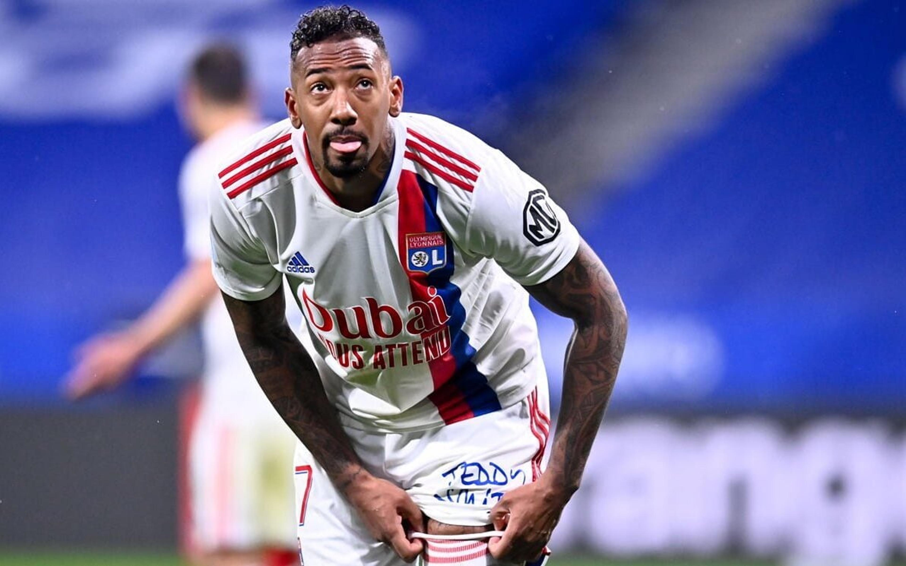 Jérôme Boateng, ex-Bayern de Munique, acerta com clube da Itália