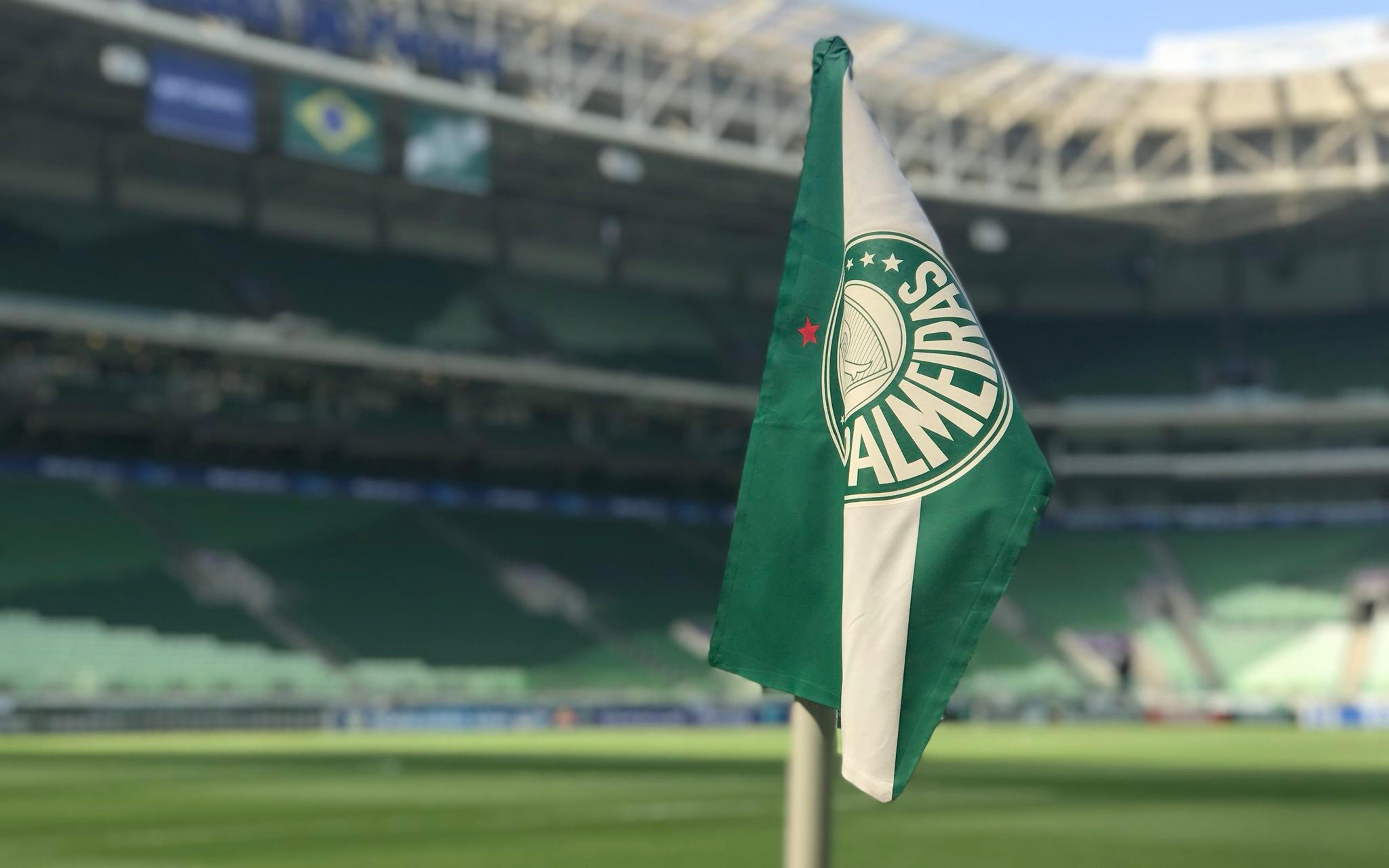 Conheça a Legea, empresa que tenta desbancar gigantes para fornecer material ao Palmeiras