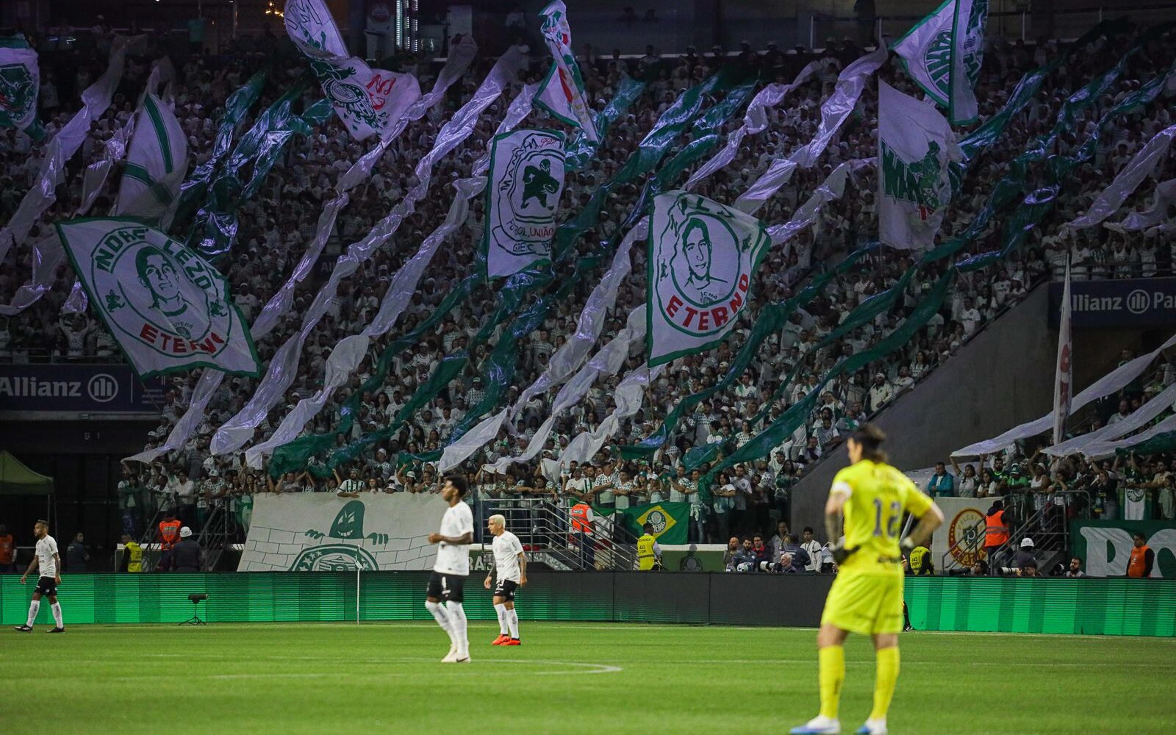 Palmeiras defende invencibilidade de mais de dois anos diante do Corinthians