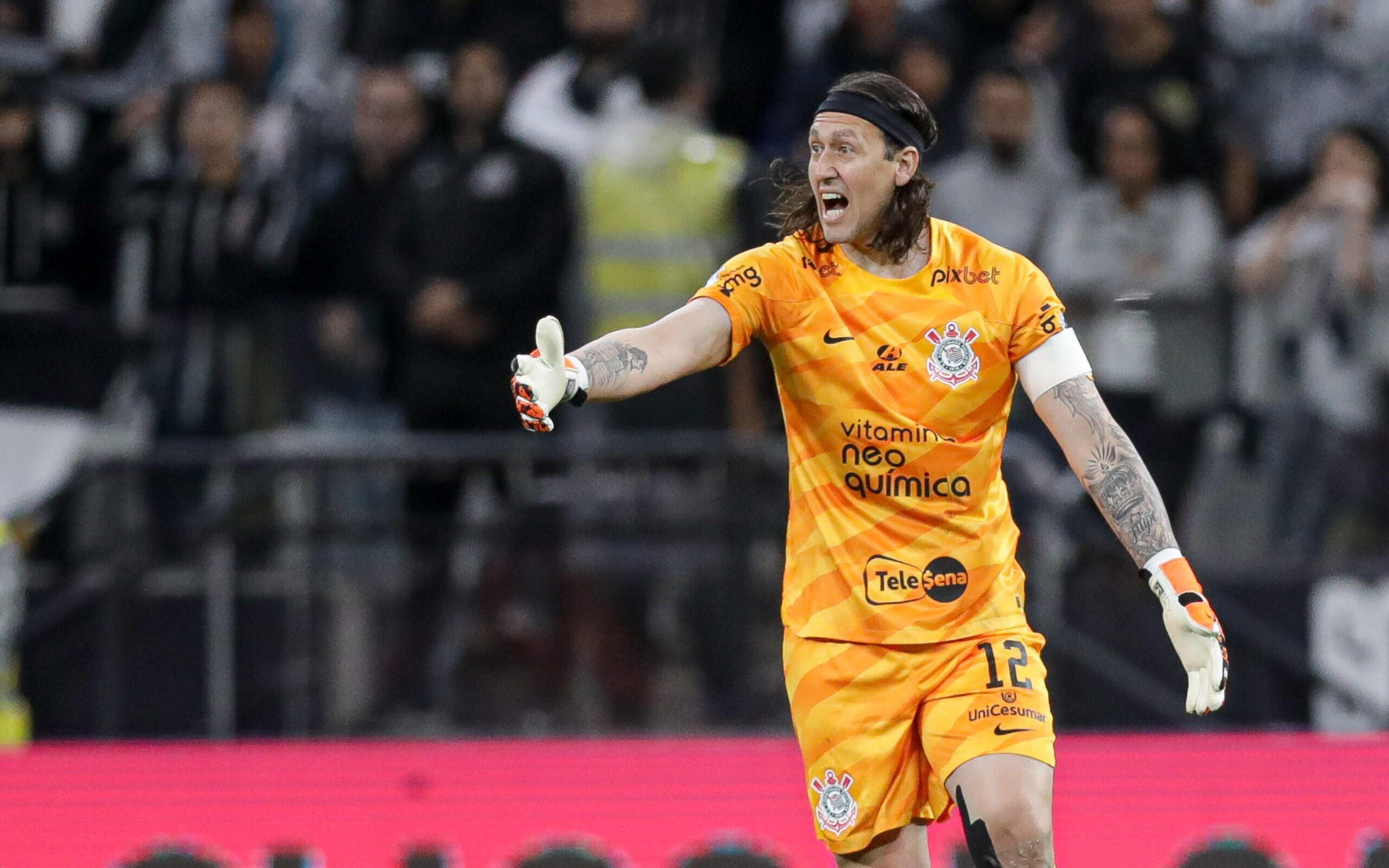 Jornalista faz reflexão sobre Cássio em Santos x Corinthians: ‘Expressão de desespero’