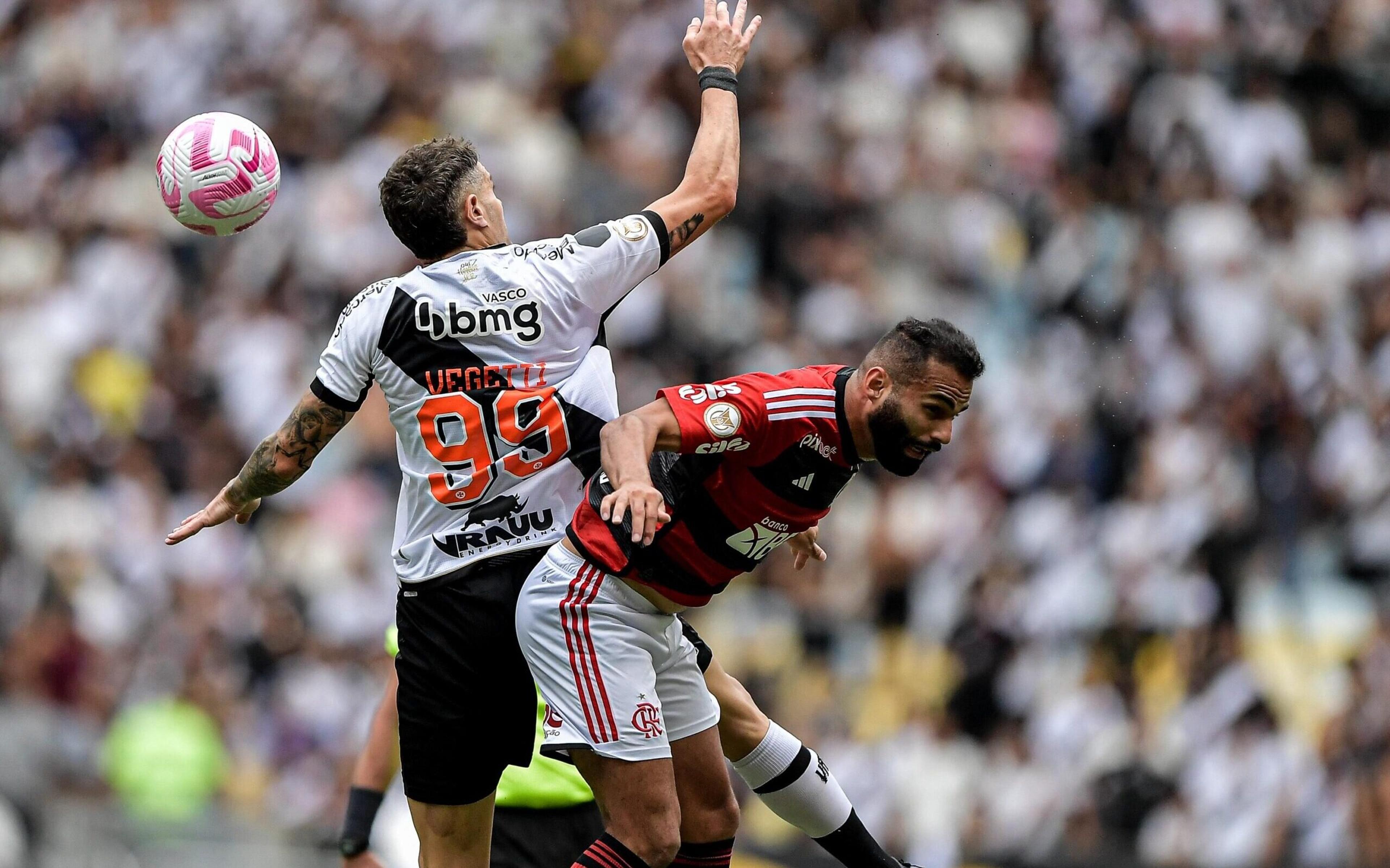 Torcedores de Vasco e Flamengo brigam no Maracanã antes do clássico