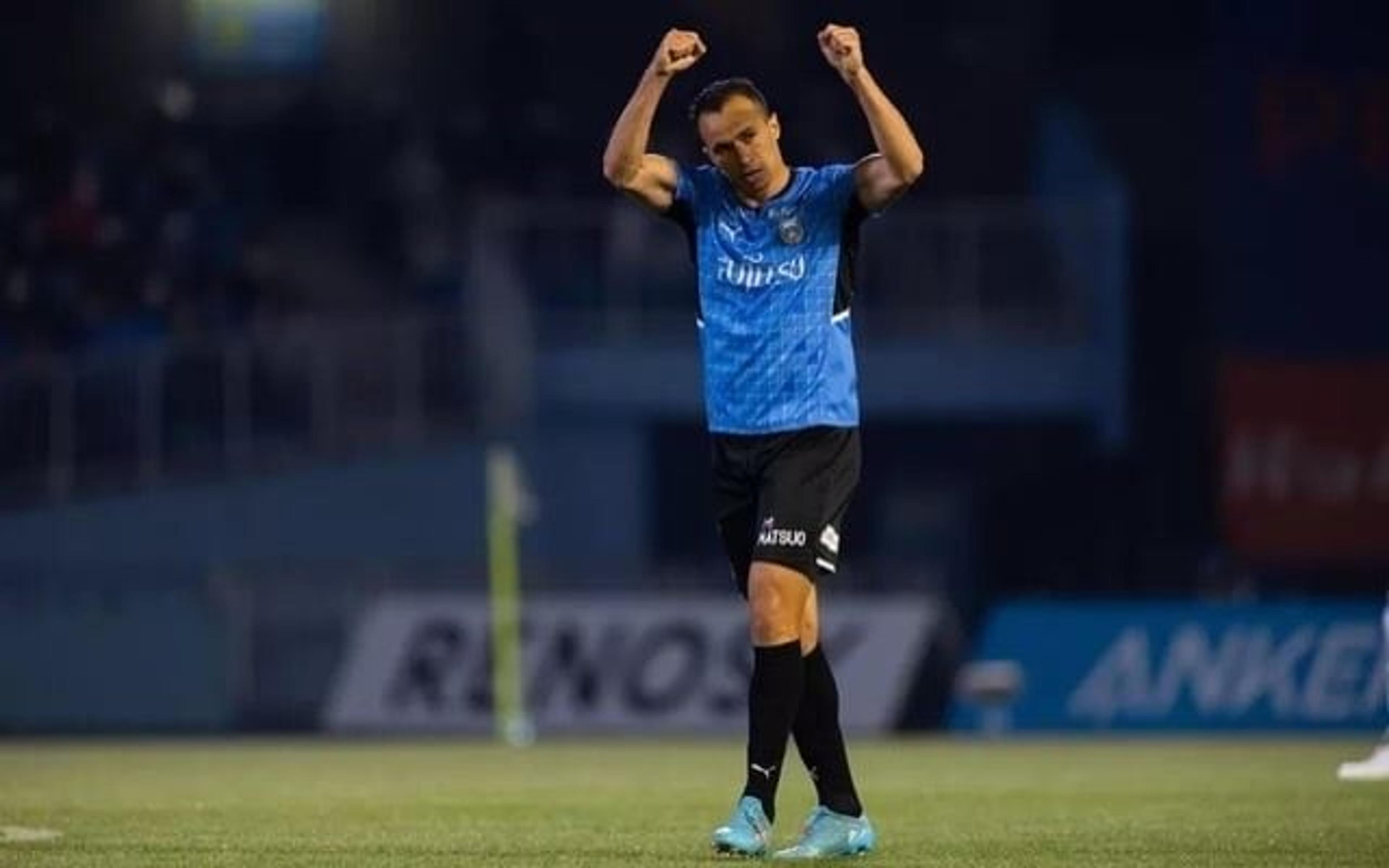 ELE VOLTOU! Leandro Damião acerta com clube brasileiro