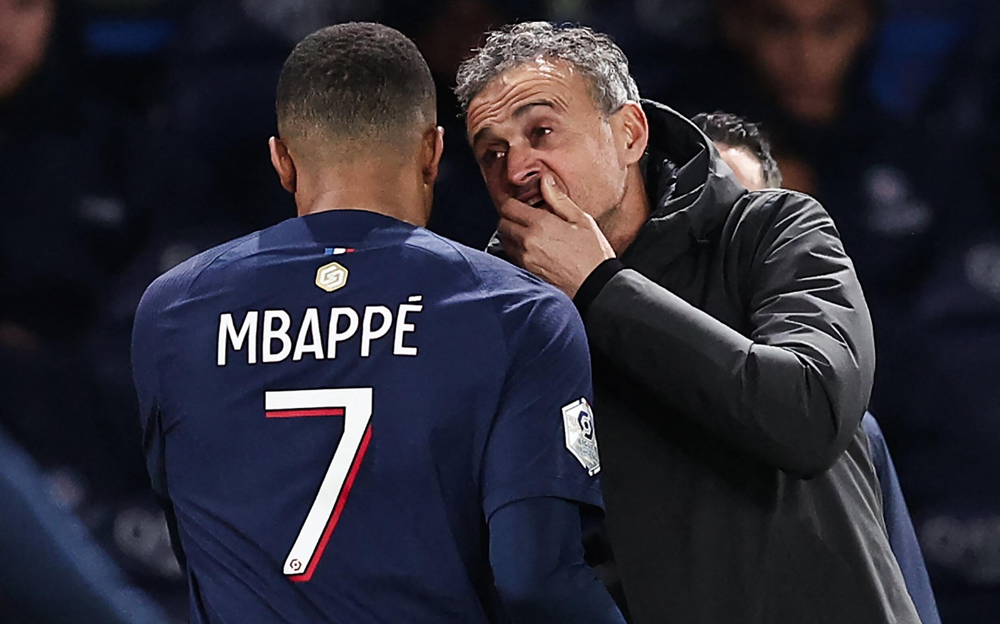 Luis Enrique não garante escalação de Mbappé em jogo da Champions League