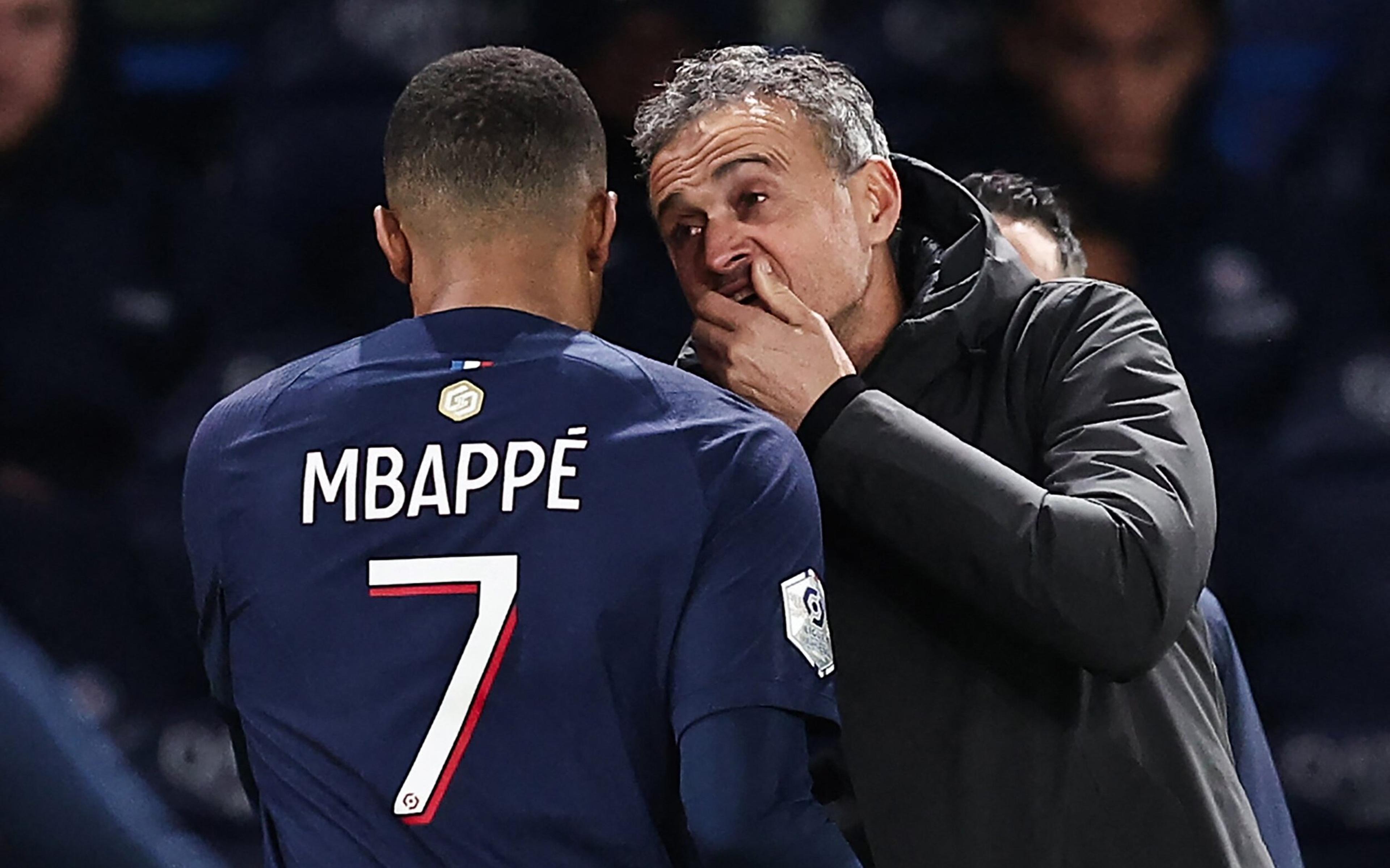 ‘Eles não se suportam mais’: relação de Mbappé e Luis Enrique está insustentável no PSG, afirma jornal