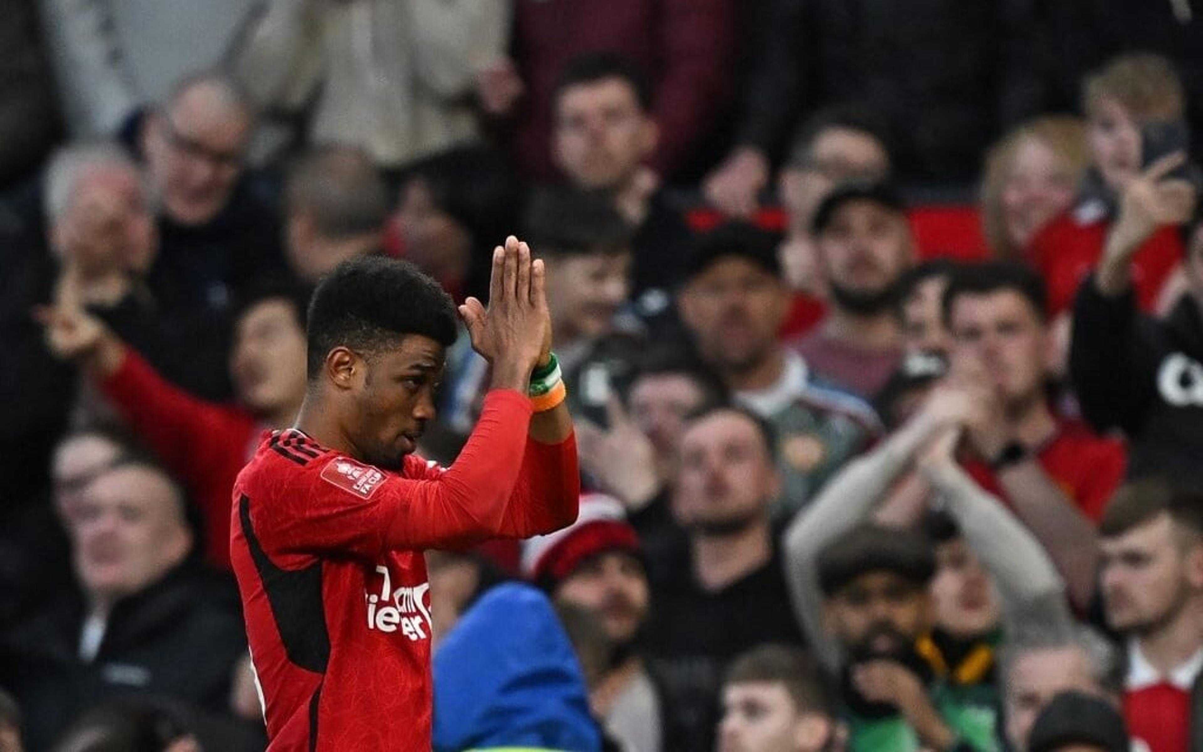 Salah castiga, Antony marca, e jovem decide na prorrogação; veja os gols de Manchester United 4×3 Liverpool, pela FA Cup