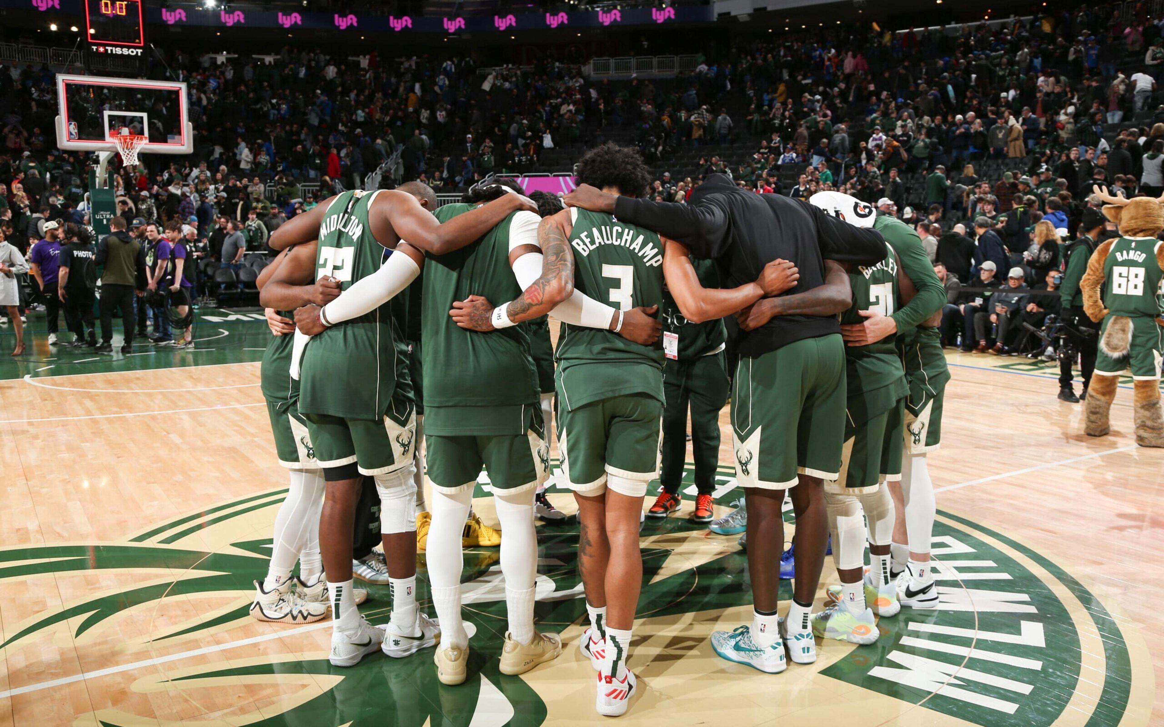 Milwaukee Bucks pode ter barca de saídas com 9 jogadores