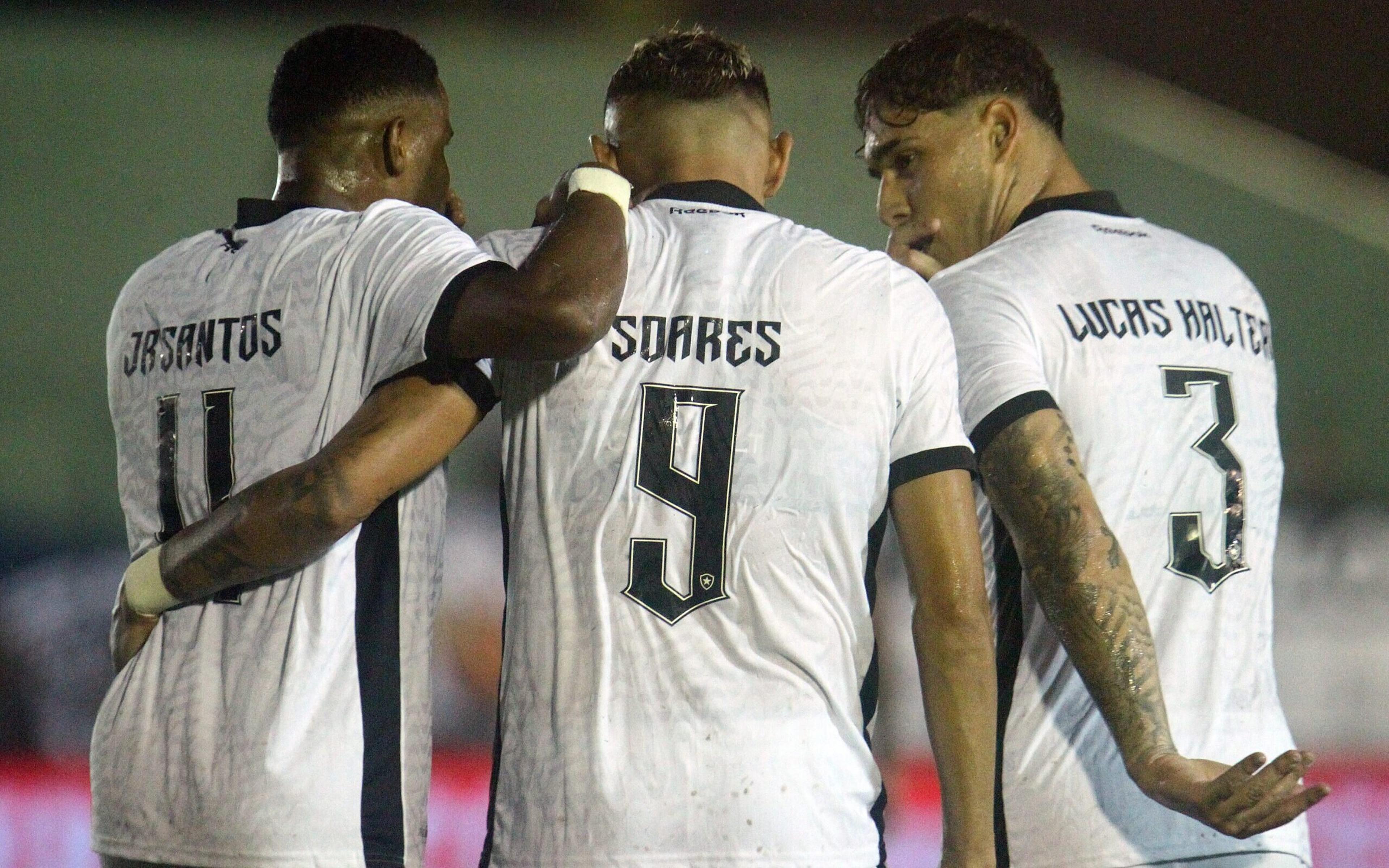 Botafogo entra em campo para ser campeão antes da chegada de Artur Jorge e da estreia na Libertadores