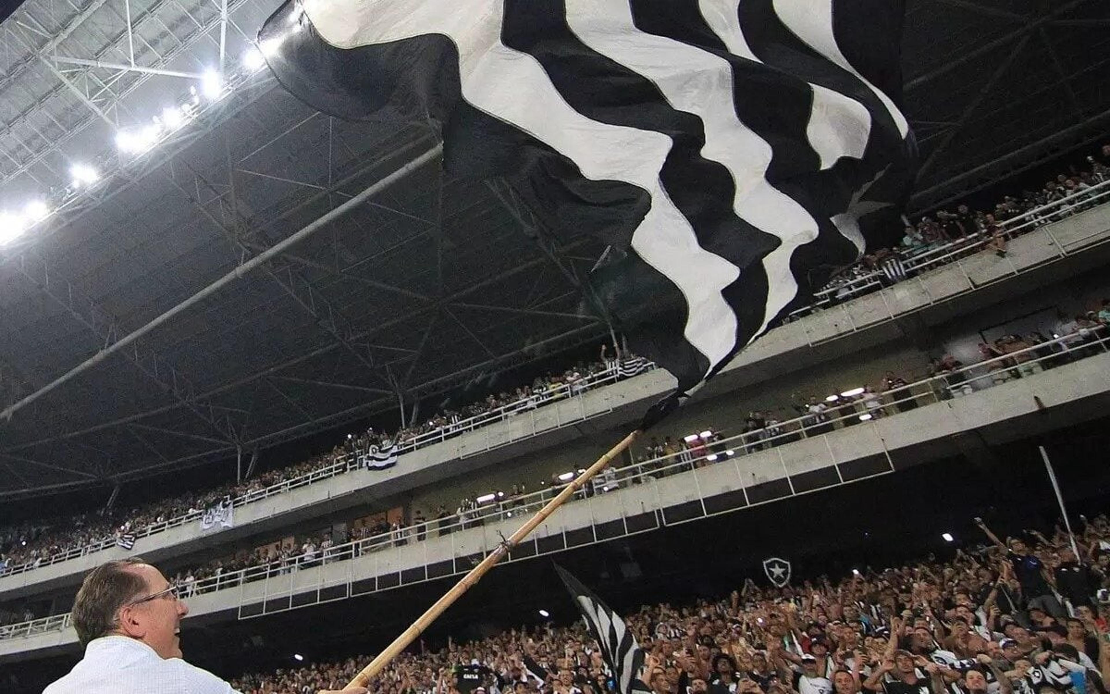 Botafogo costura acordo e tem alta adesão para quitar dívidas de R$ 400 milhões