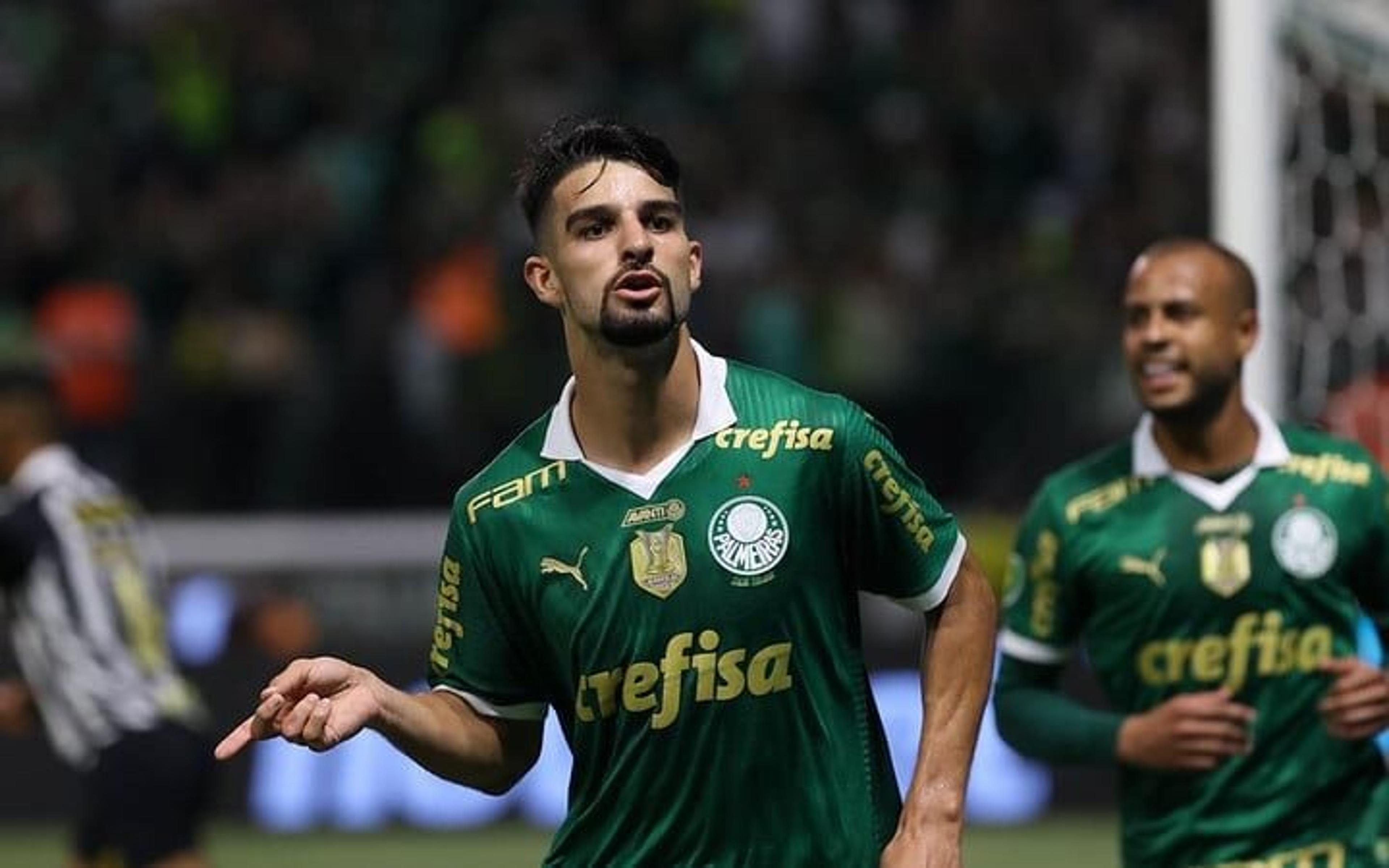 Artilheiro do Palmeiras, Flaco López se vê pronto para enfrentar o São Paulo: ‘mais motivado e concentrado’