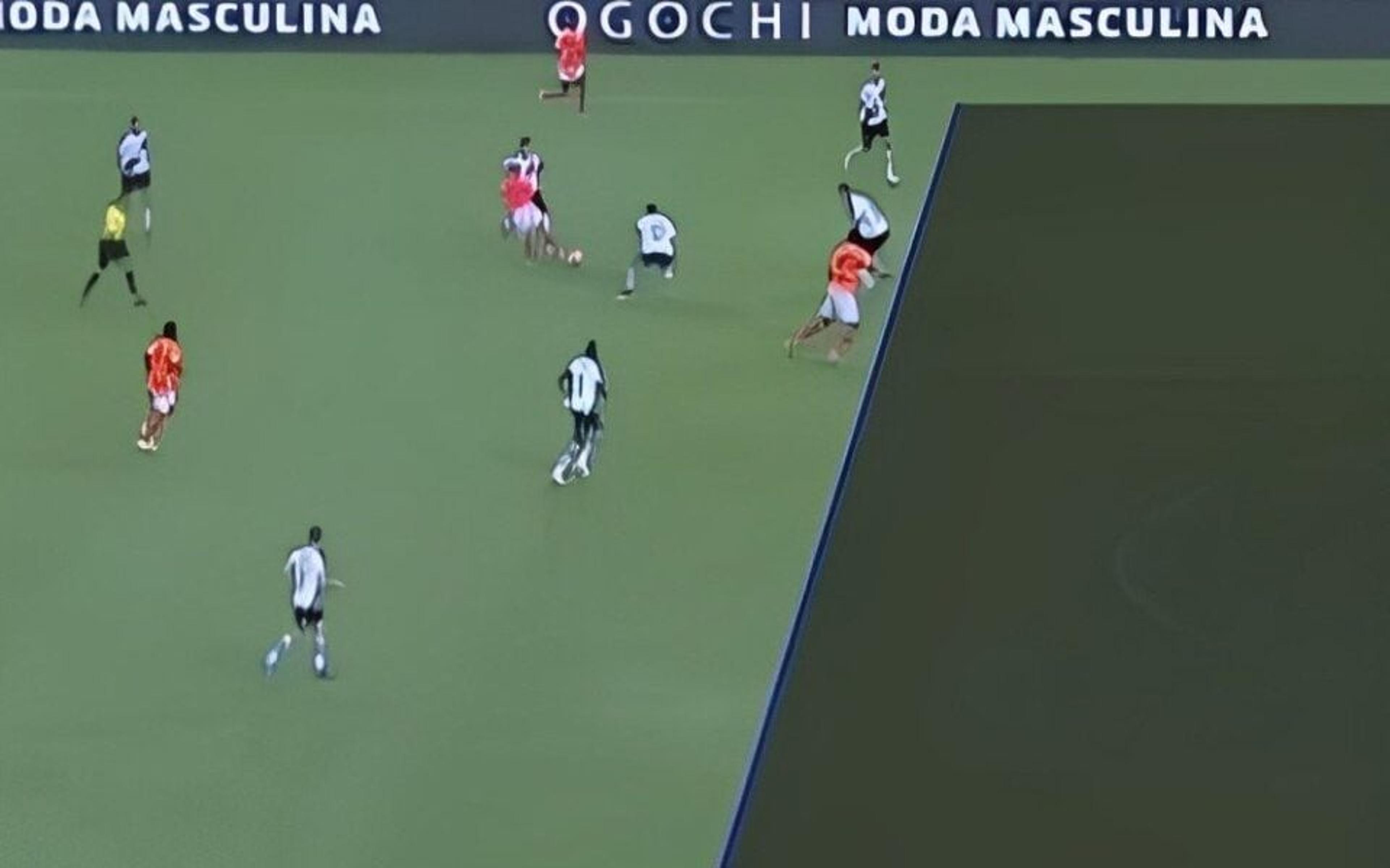 Departamento de Arbitragem da Ferj nega erro no traçado das linhas em gol do Nova Iguaçu contra o Vasco