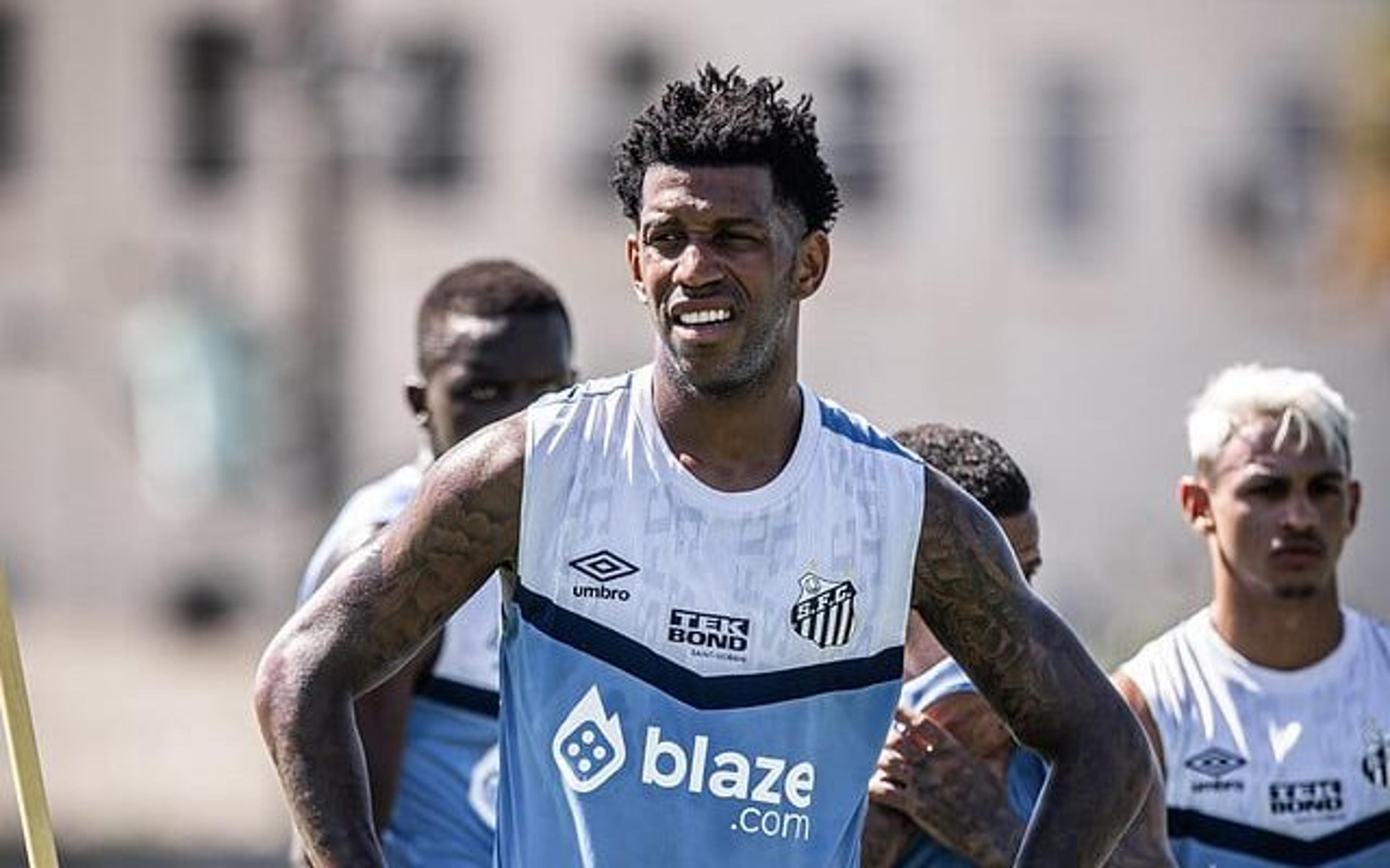 ANÁLISE: Santos completa reformulação no elenco e amplia favoritismo para a Série B