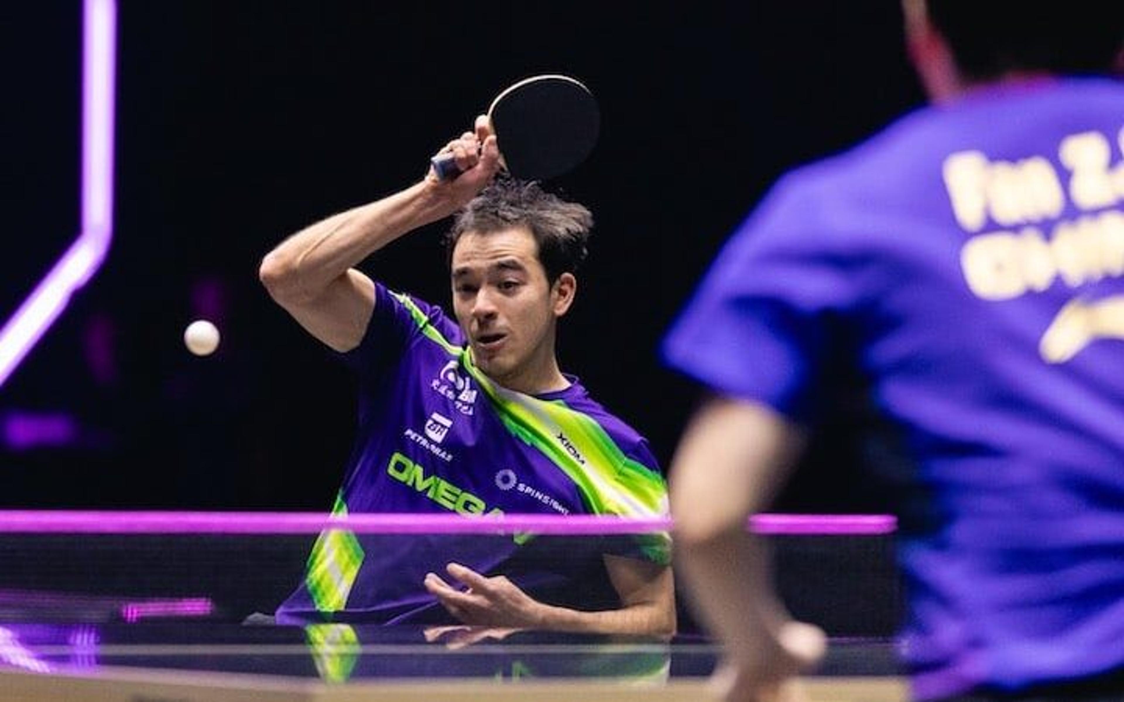 Hugo Calderano brilha, derrota chinês top-2 do mundo e vai à final de torneio na Coreia