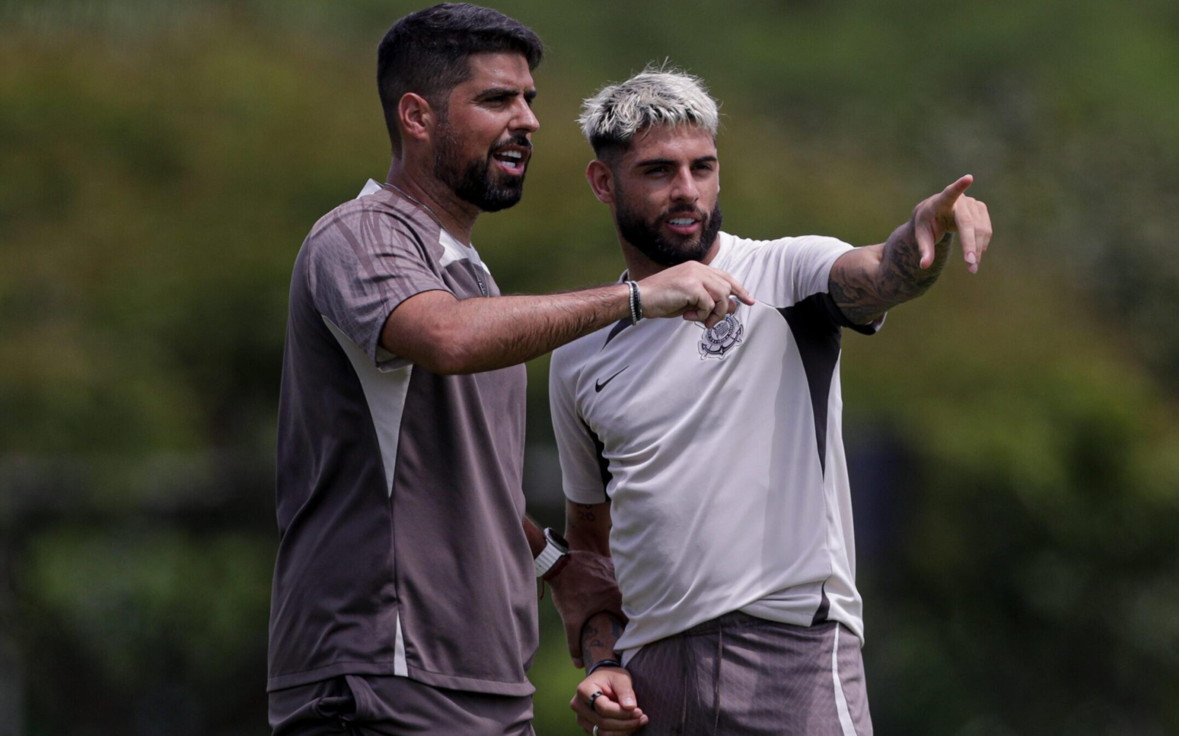 Corinthians pode definir time titular para estreia na Sul-Americana em amistoso