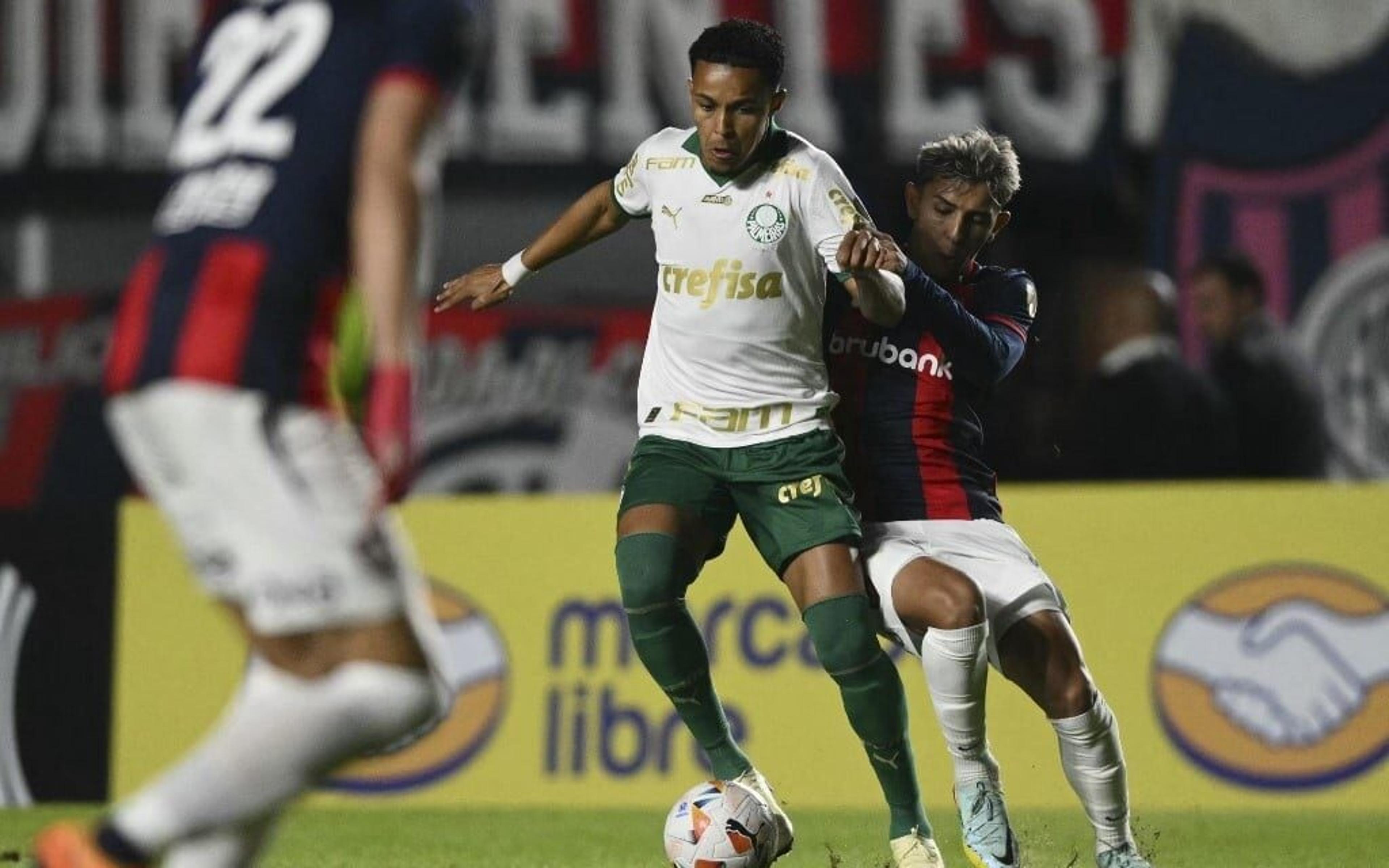 Saiba possíveis punições para caso de racismo sofrido pela torcida do Palmeiras