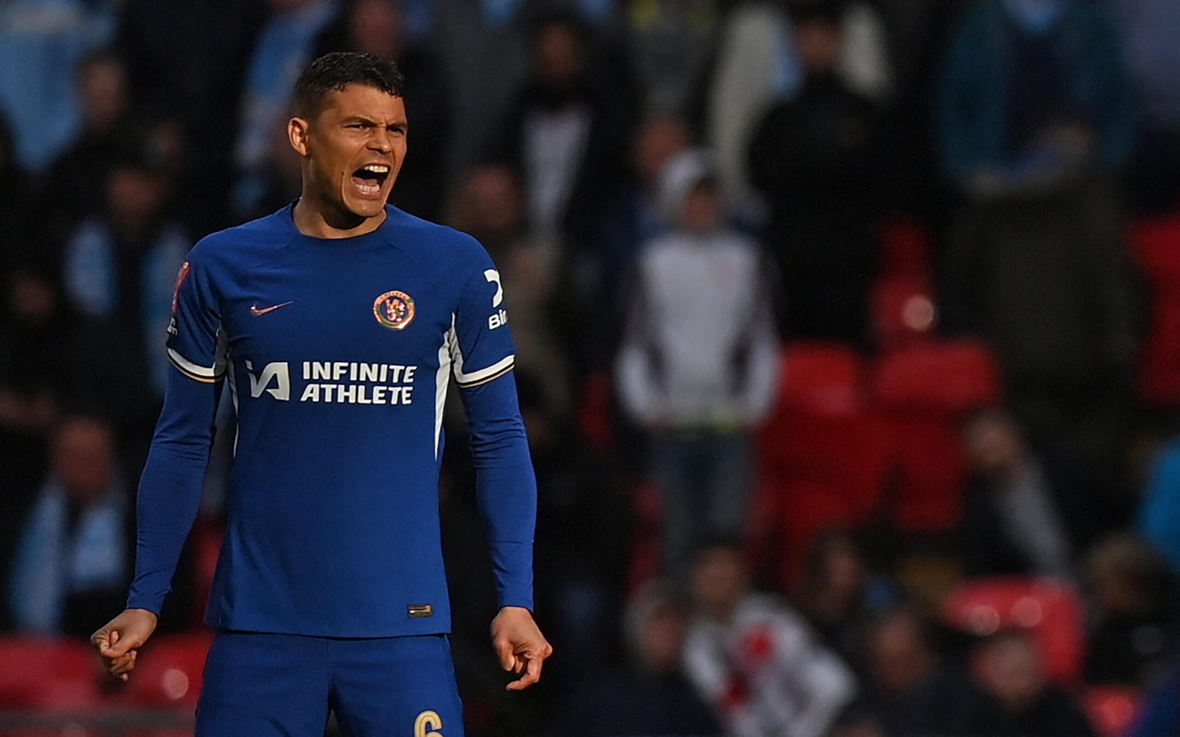 Thiago Silva dispara após eliminação na Copa da Inglaterra: ‘É uma sacanagem’