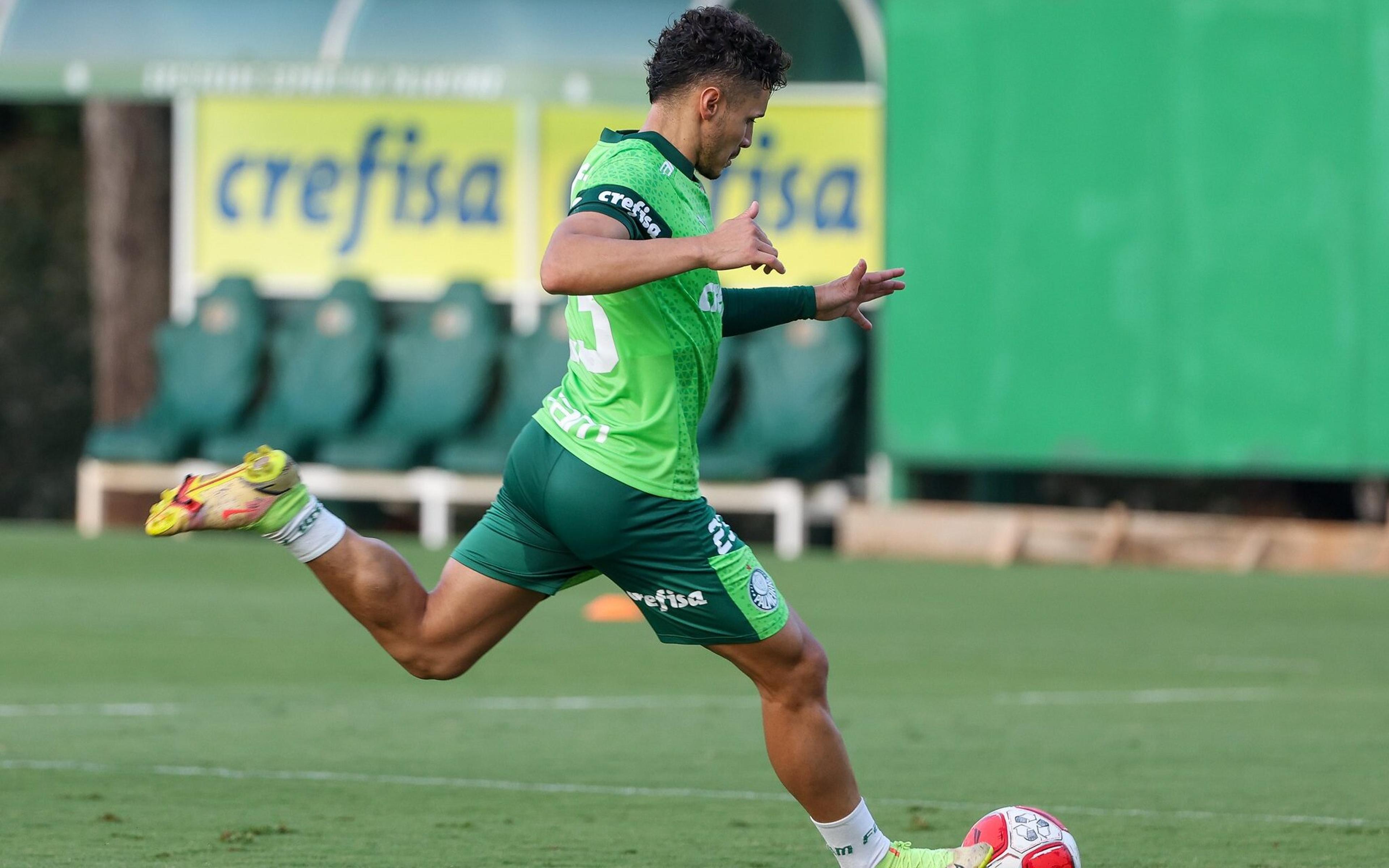 Gómez, Rocha ou Rios? Palmeiras tem dúvidas na escalação para final contra o Santos