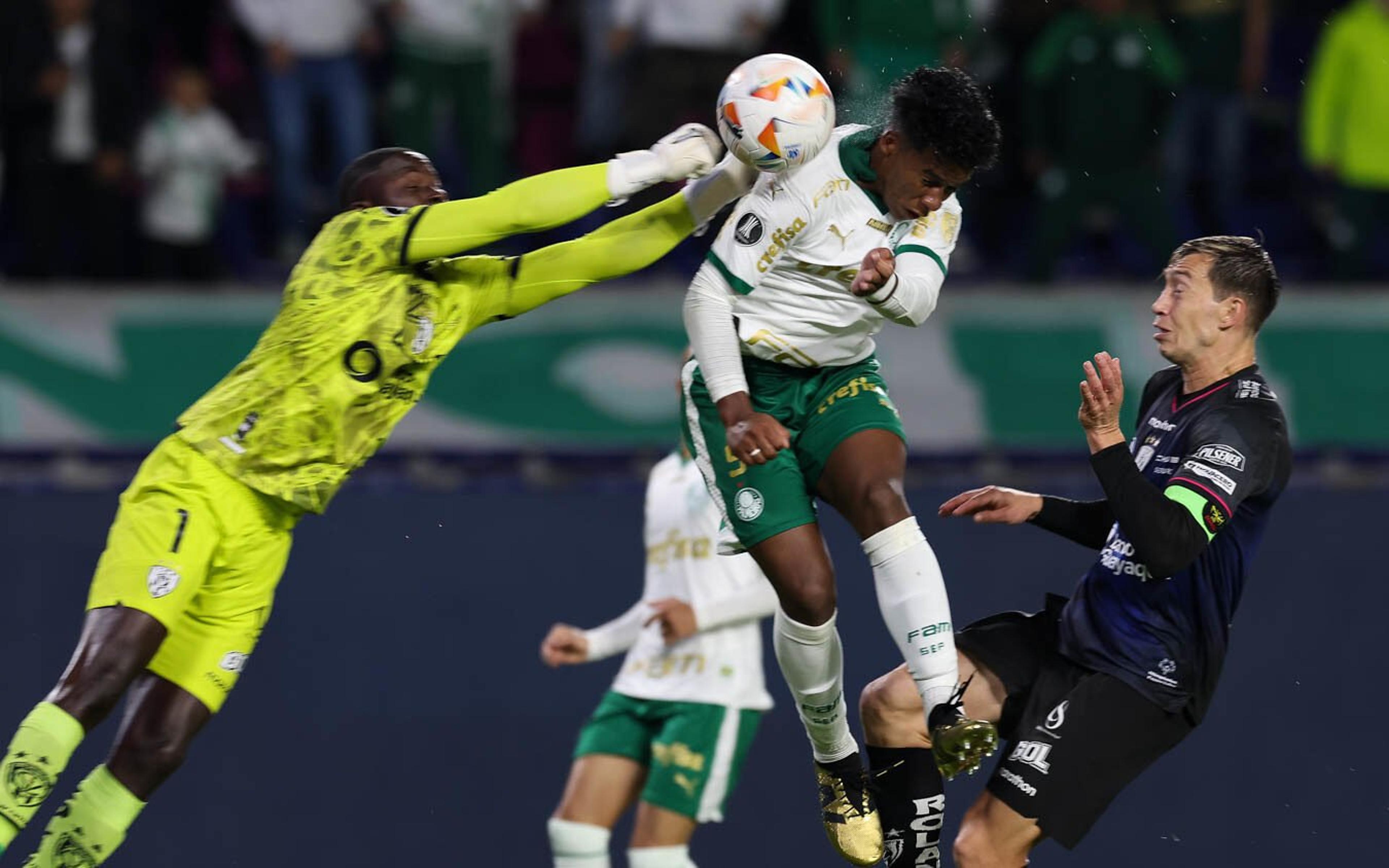 Endrick fica a um gol de dar mais uma bolada milionária ao Palmeiras