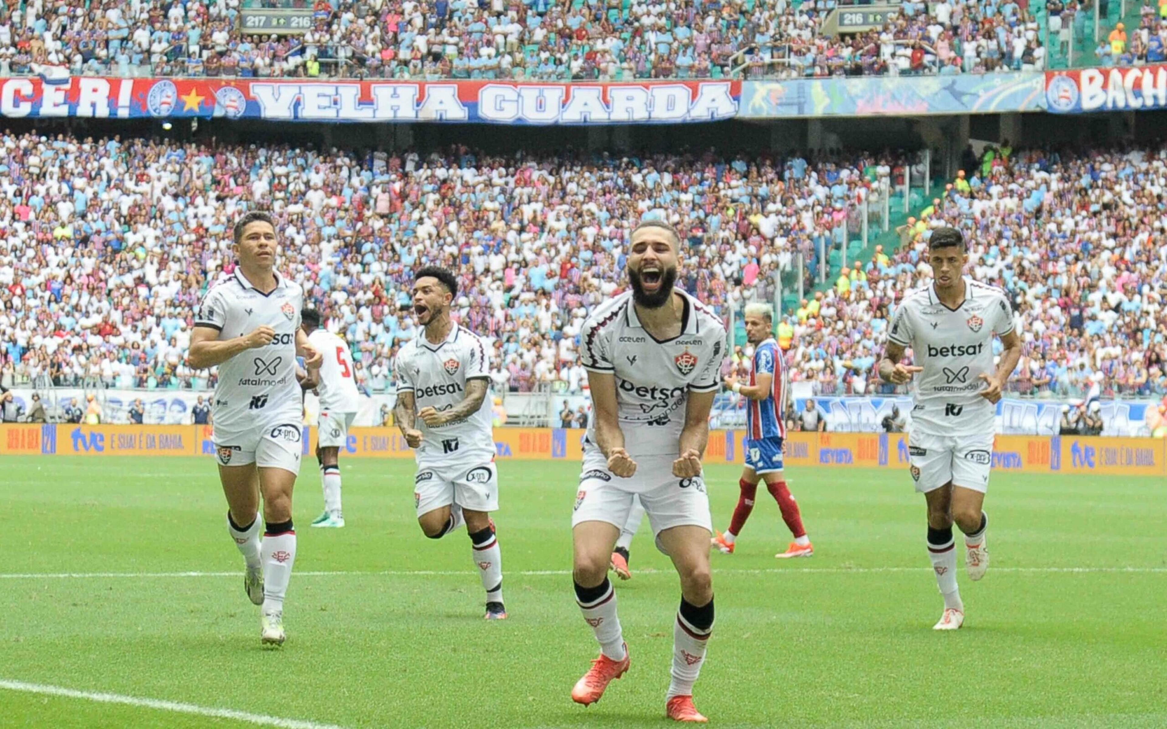 Vitória empata com o Bahia e conquista o título do Campeonato Baiano