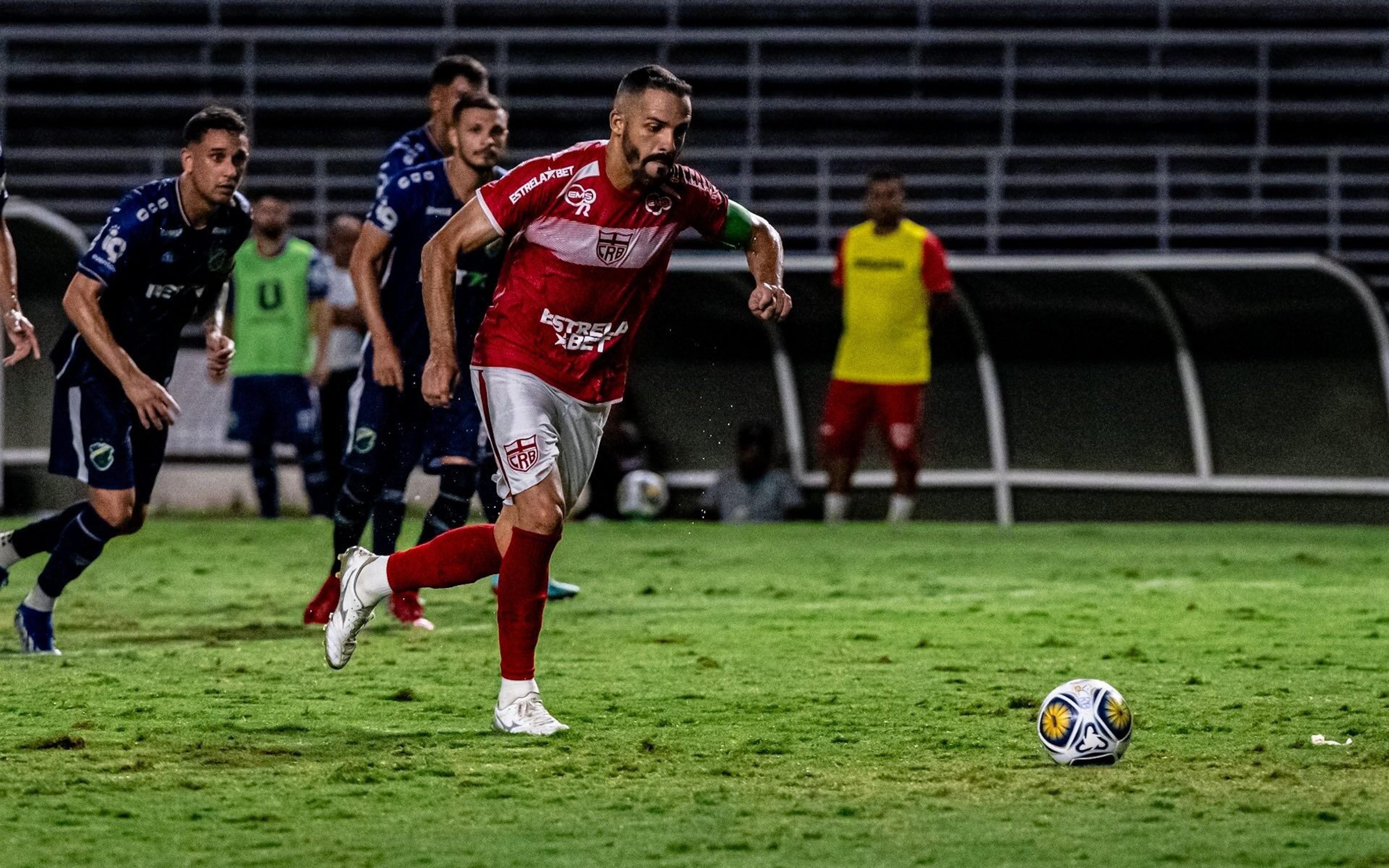 CRB x Botafogo-PB: onde assistir, horário e escalações pela Copa do Nordeste