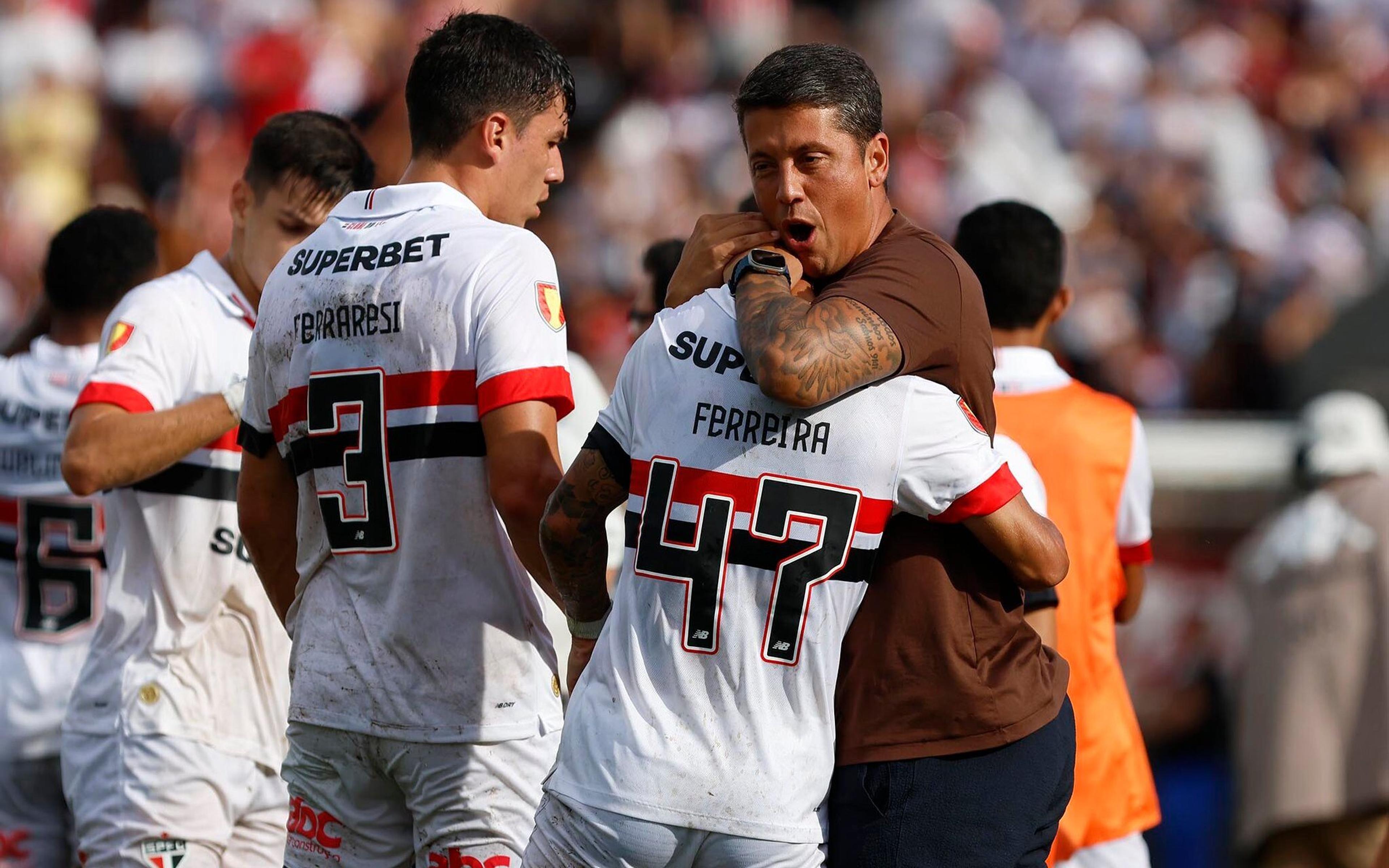 Carpini joga a vida em estreia da Libertadores e busca exorcizar fantasma do São Paulo 